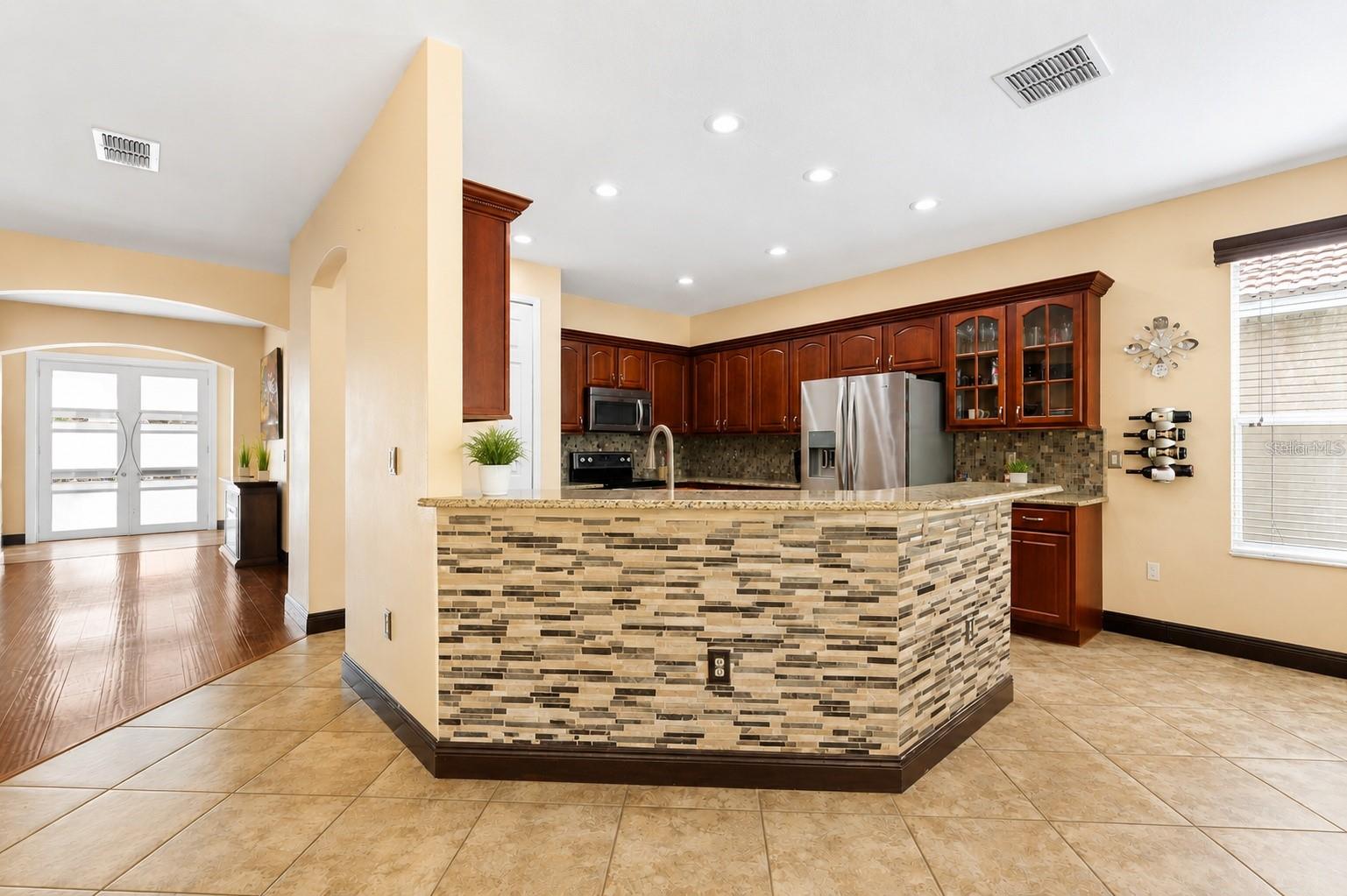 Single Family Residence at 3759 EAGLE ISLE CIR, KISSIMMEE, photo 13 of 71