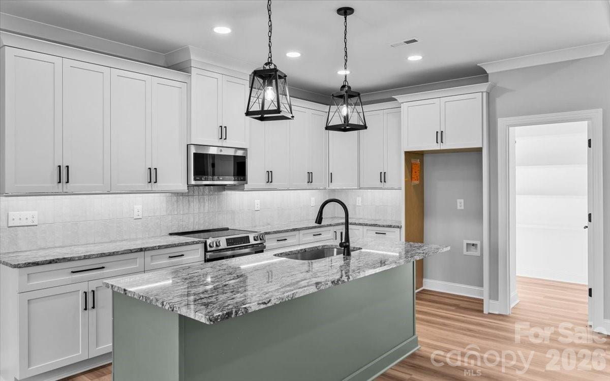 Single Family Residence at 156 Greenhill Road, Mocksville, photo 12 of 48