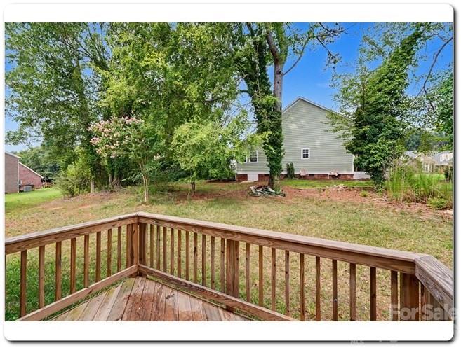 Single Family Residence at 1345 Harvest Moon Way, Shelby, photo 5 of 37