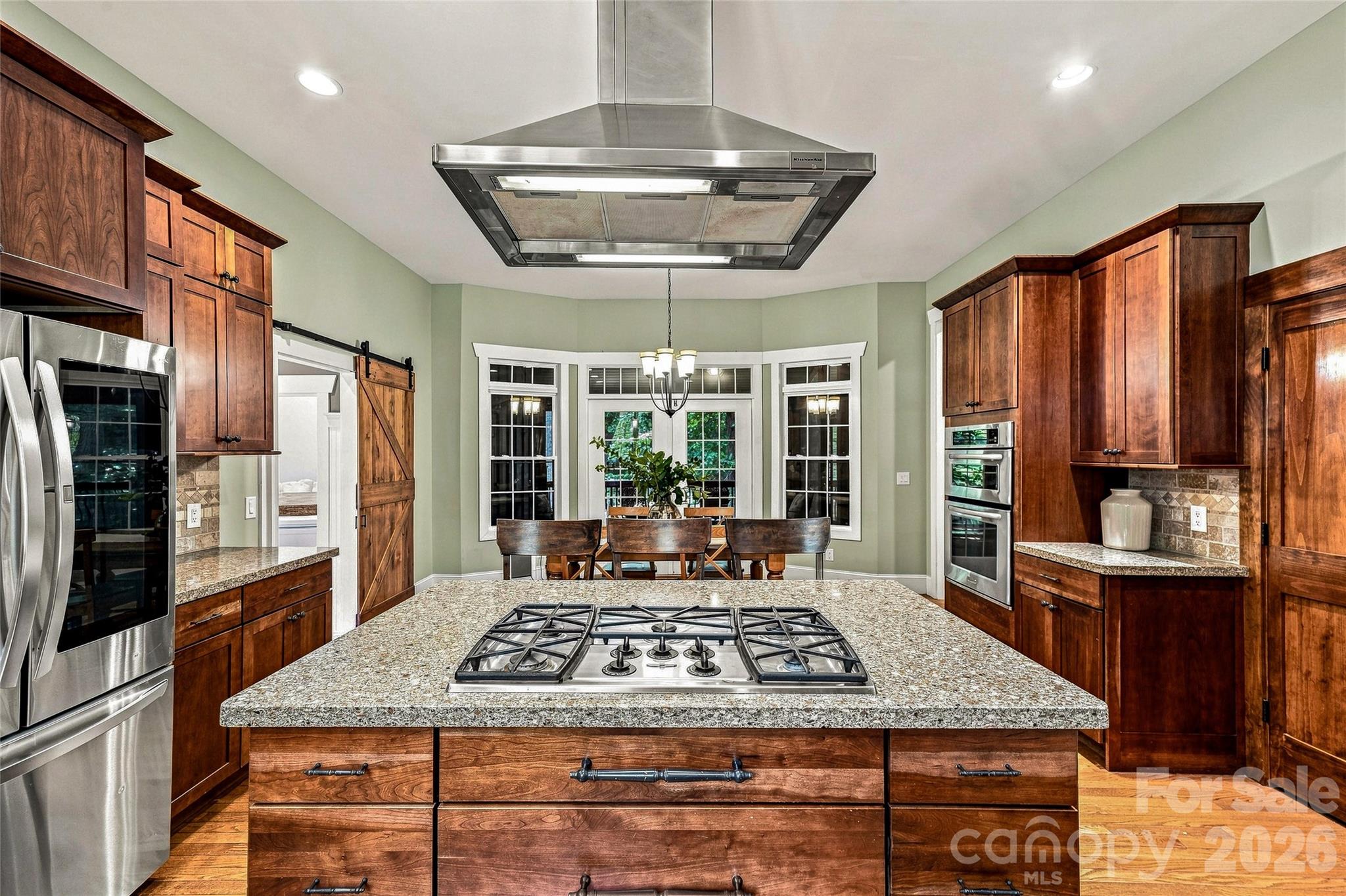 Vented hood - 90 Ashley Woods Drive, Arden