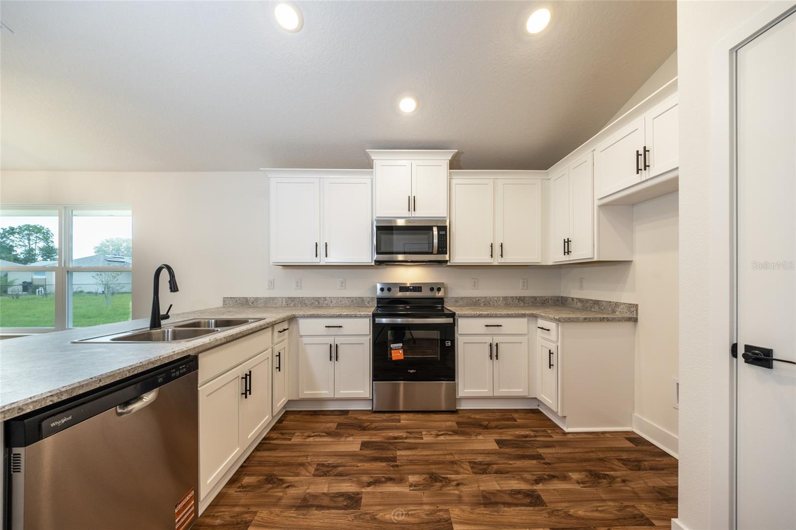 Single Family Residence at 39 RIVERINA DRIVE, PALM COAST, photo 3 of 21