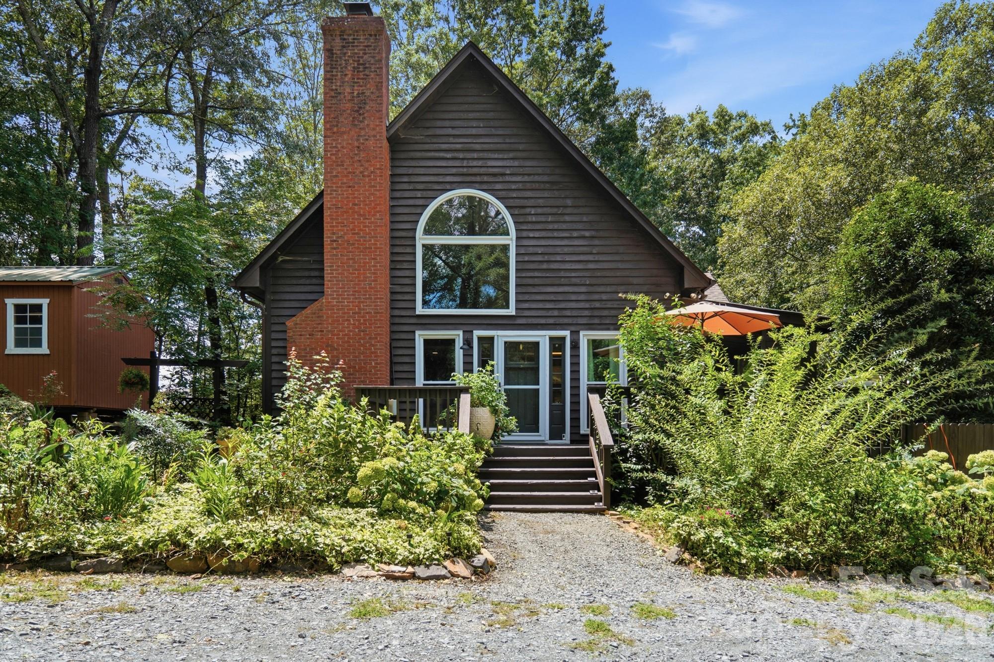 Single Family Residence at 141 Oak Leaf Lane, Wingate, photo 2 of 47