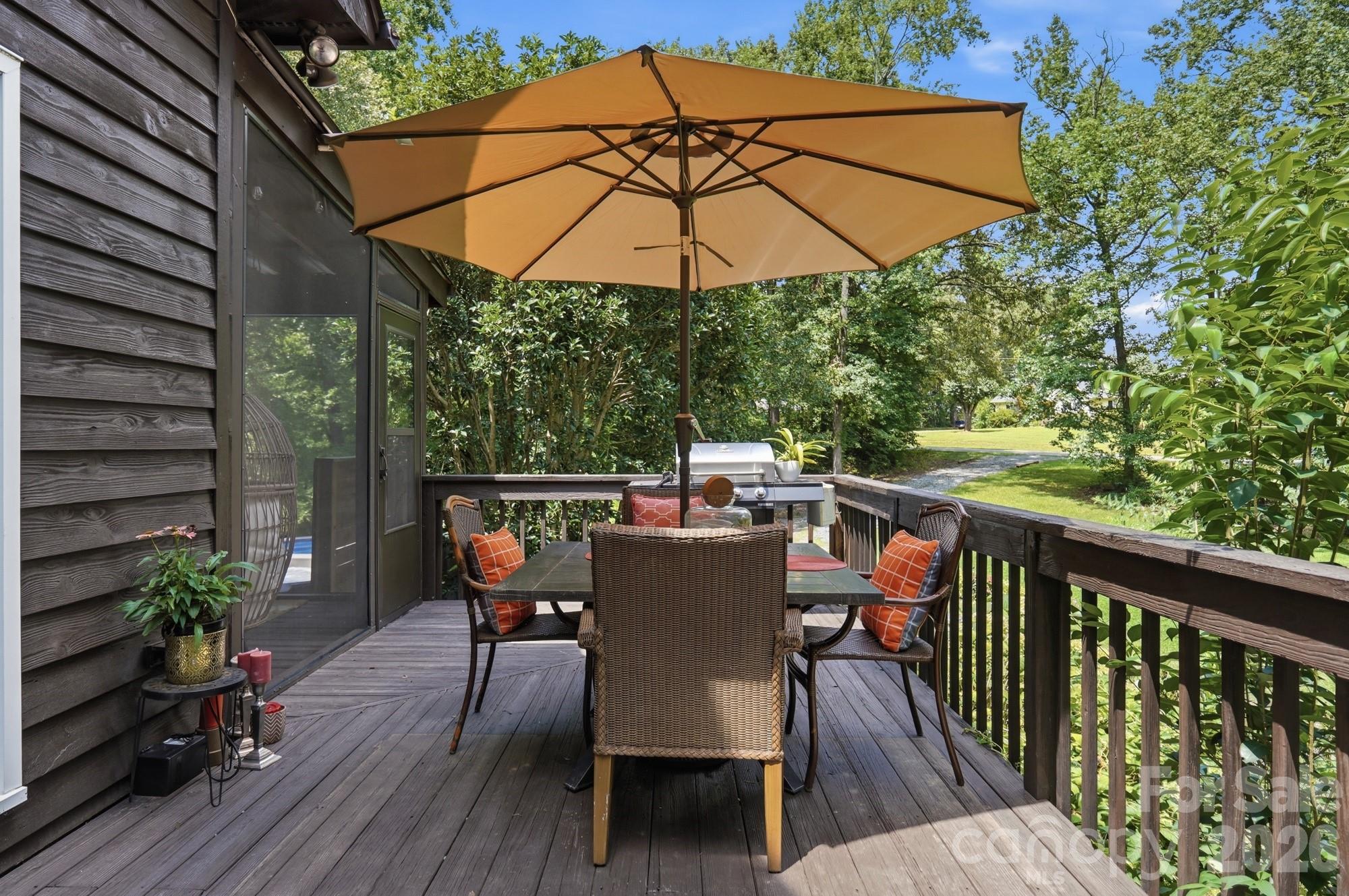 Single Family Residence at 141 Oak Leaf Lane, Wingate, photo 4 of 47