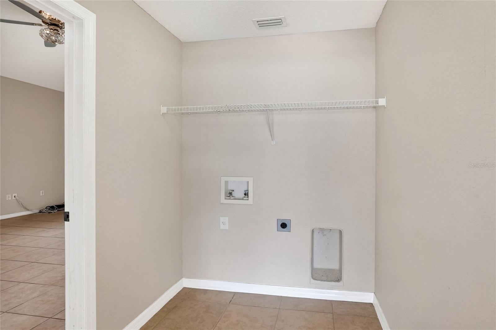 Single Family Residence at 3212 PEBBLEBROOKE BLVD, LAKELAND, photo 24 of 37