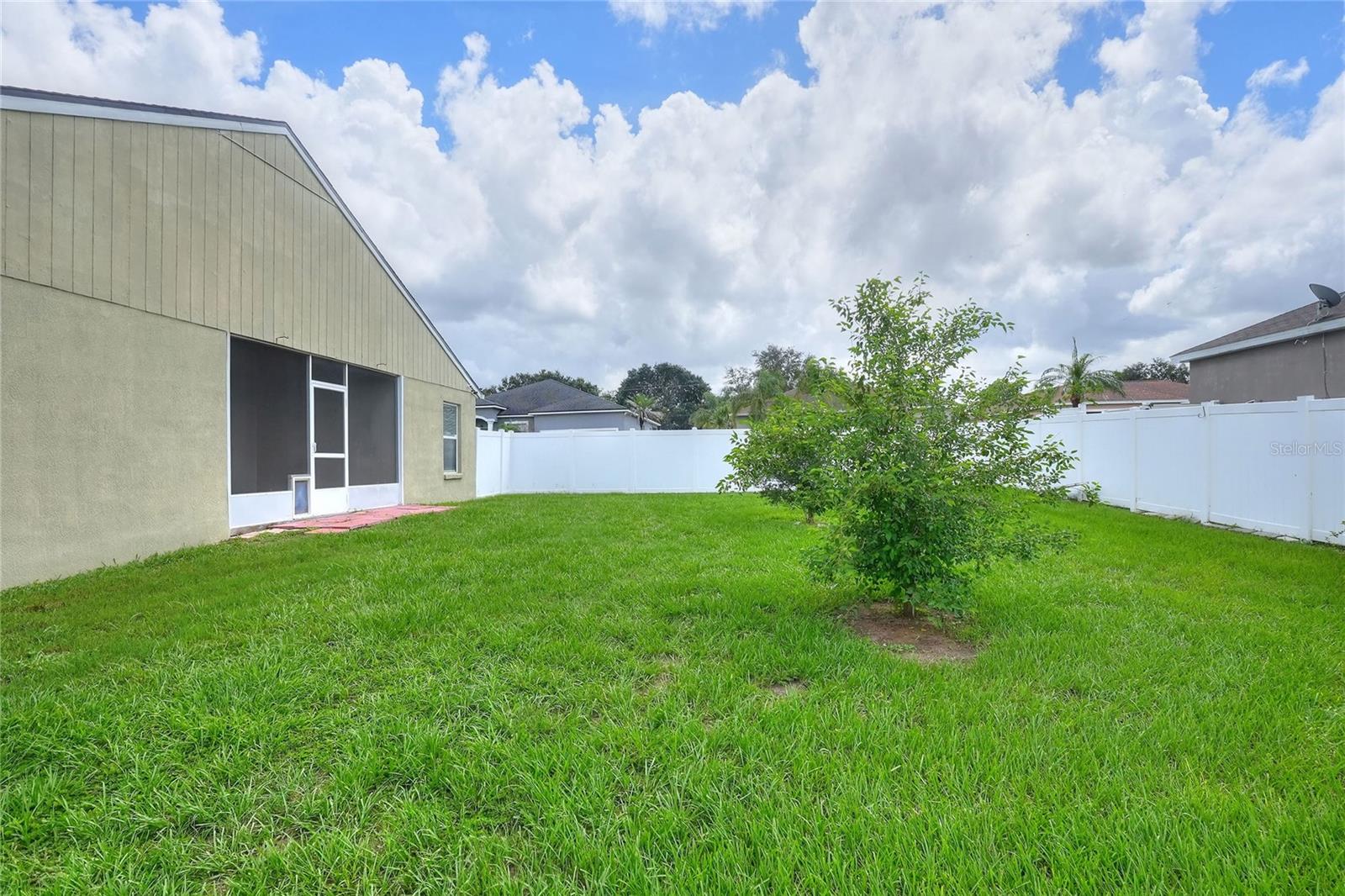 Single Family Residence at 3212 PEBBLEBROOKE BLVD, LAKELAND, photo 32 of 37