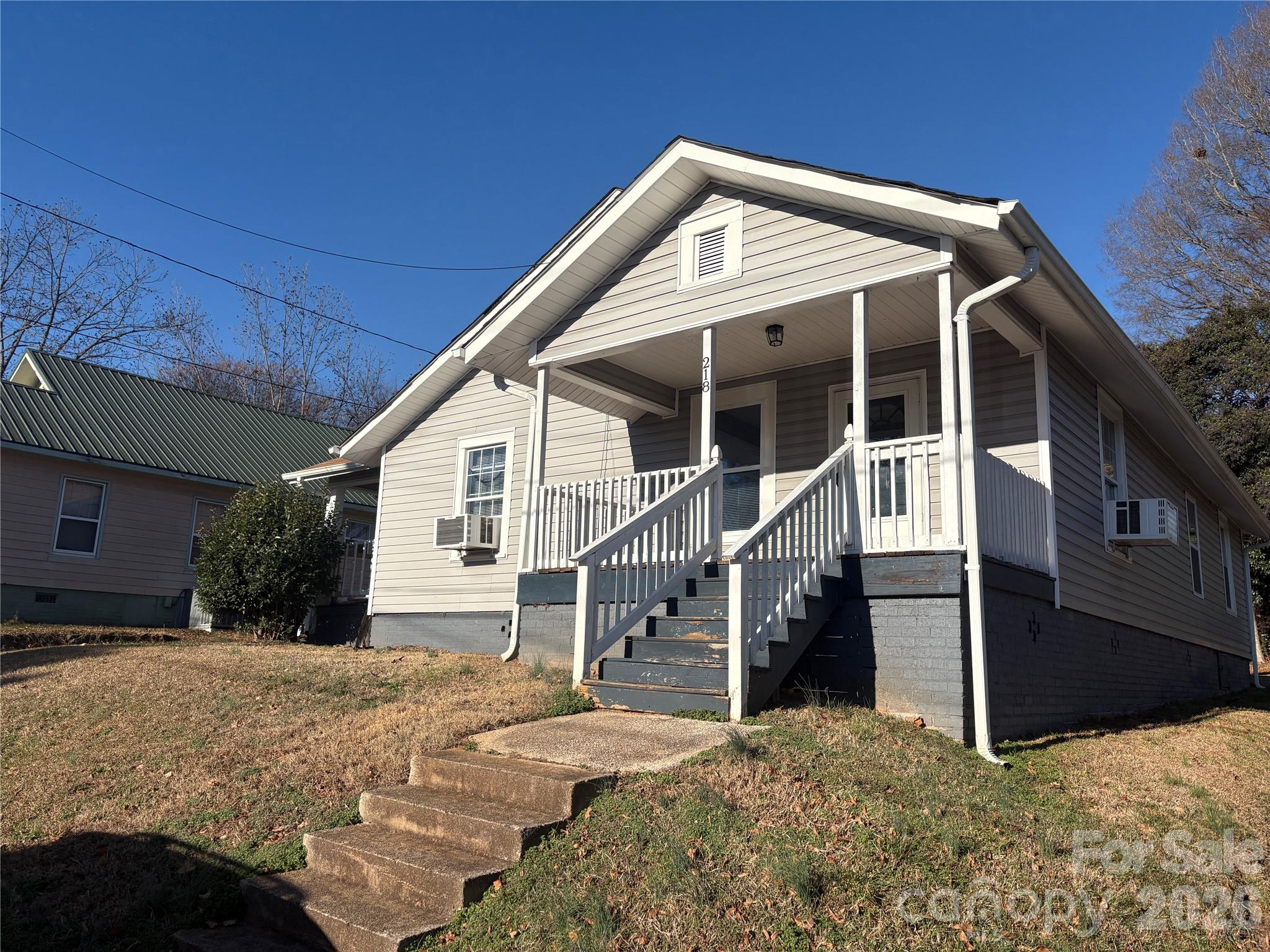 218 Odell Drive NW