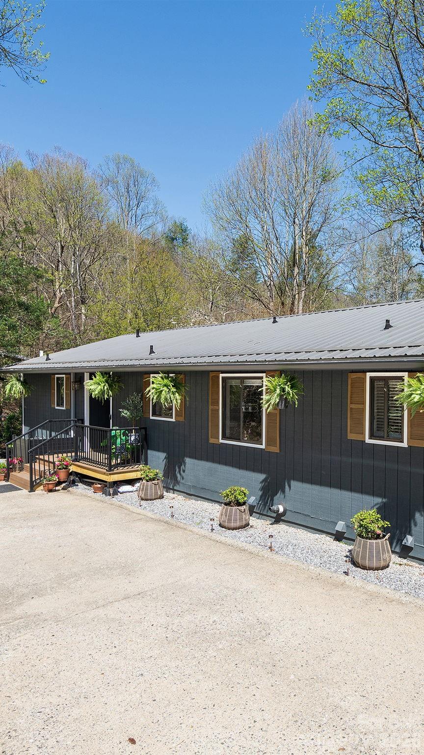 Single Family Residence at 228 White Oak Road, Waynesville, photo 40 of 45