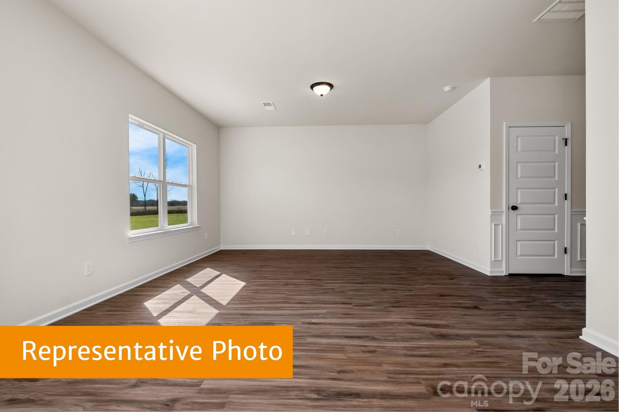 Single Family Residence at 5587 Hagler Loop, Catawba, photo 11 of 31