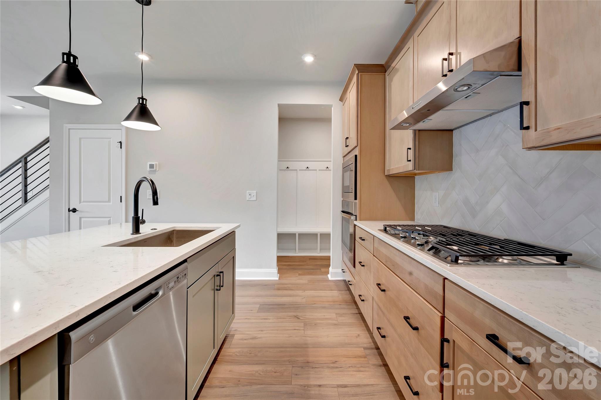 Sterling Ludington Single Bowl Undermount Kitchen Sink in Stainless Steel - 463 Nash Street, Fort Mill