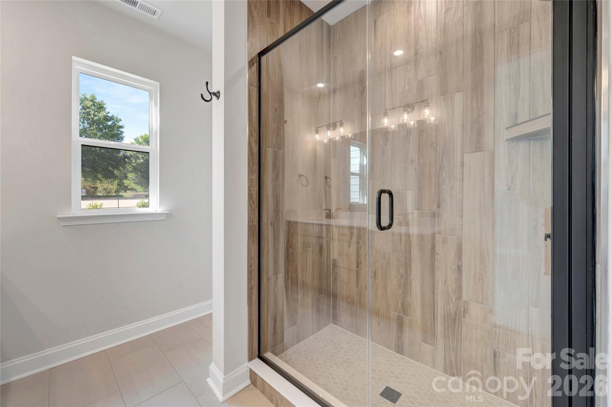 Saddlebrook Oak Trail Plank Wall Tile - 463 Nash Street, Fort Mill