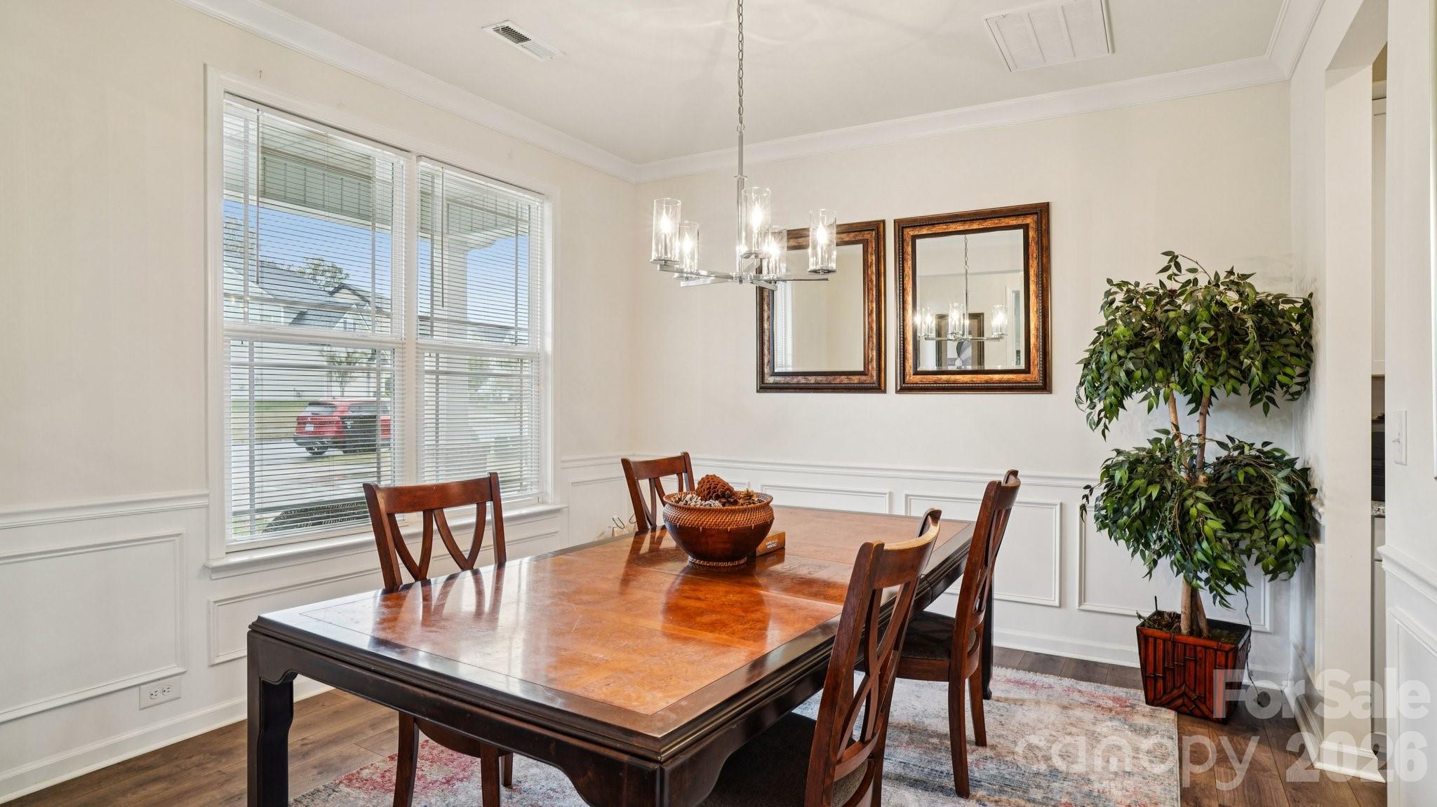 Single Family Residence at 483 Hunton Forest Drive, Concord, photo 6 of 28