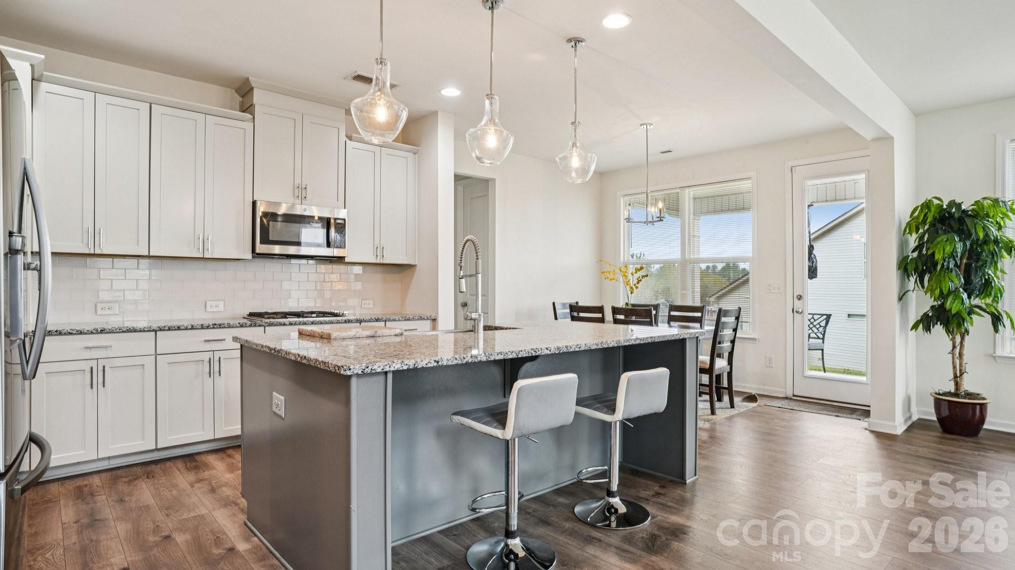 Single Family Residence at 483 Hunton Forest Drive, Concord, photo 10 of 28