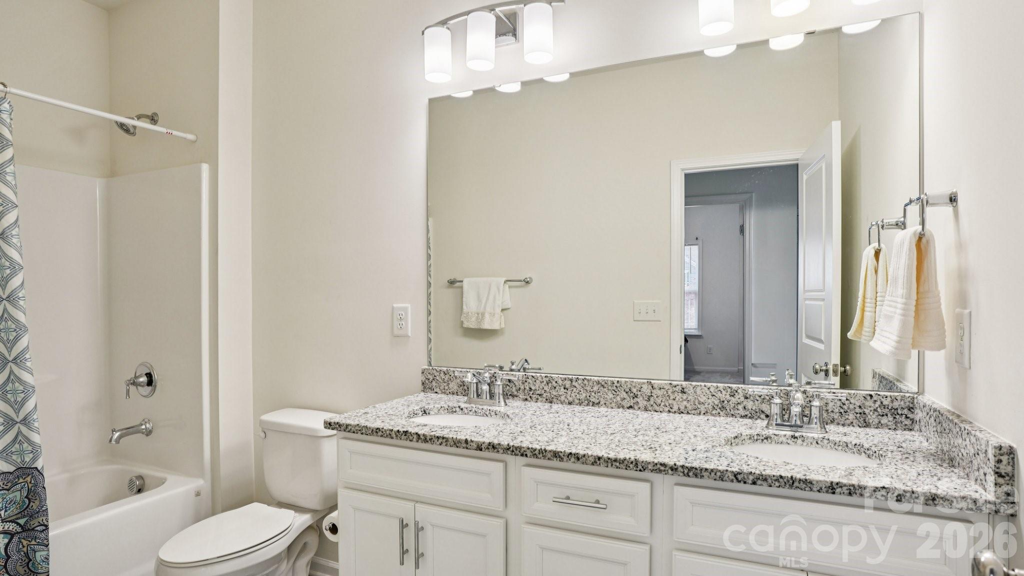 Single Family Residence at 483 Hunton Forest Drive, Concord, photo 17 of 28