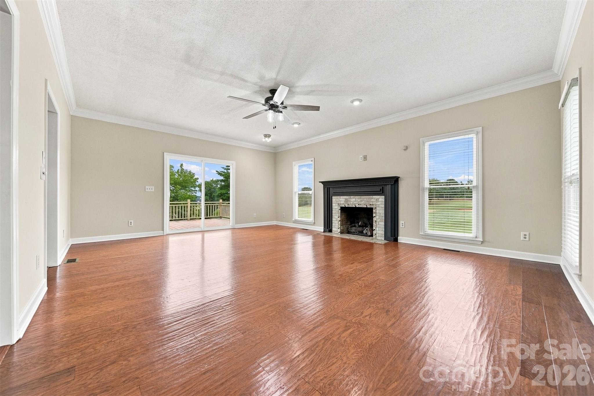 Single Family Residence at 18 Meandering Way, Granite Falls, photo 3 of 29