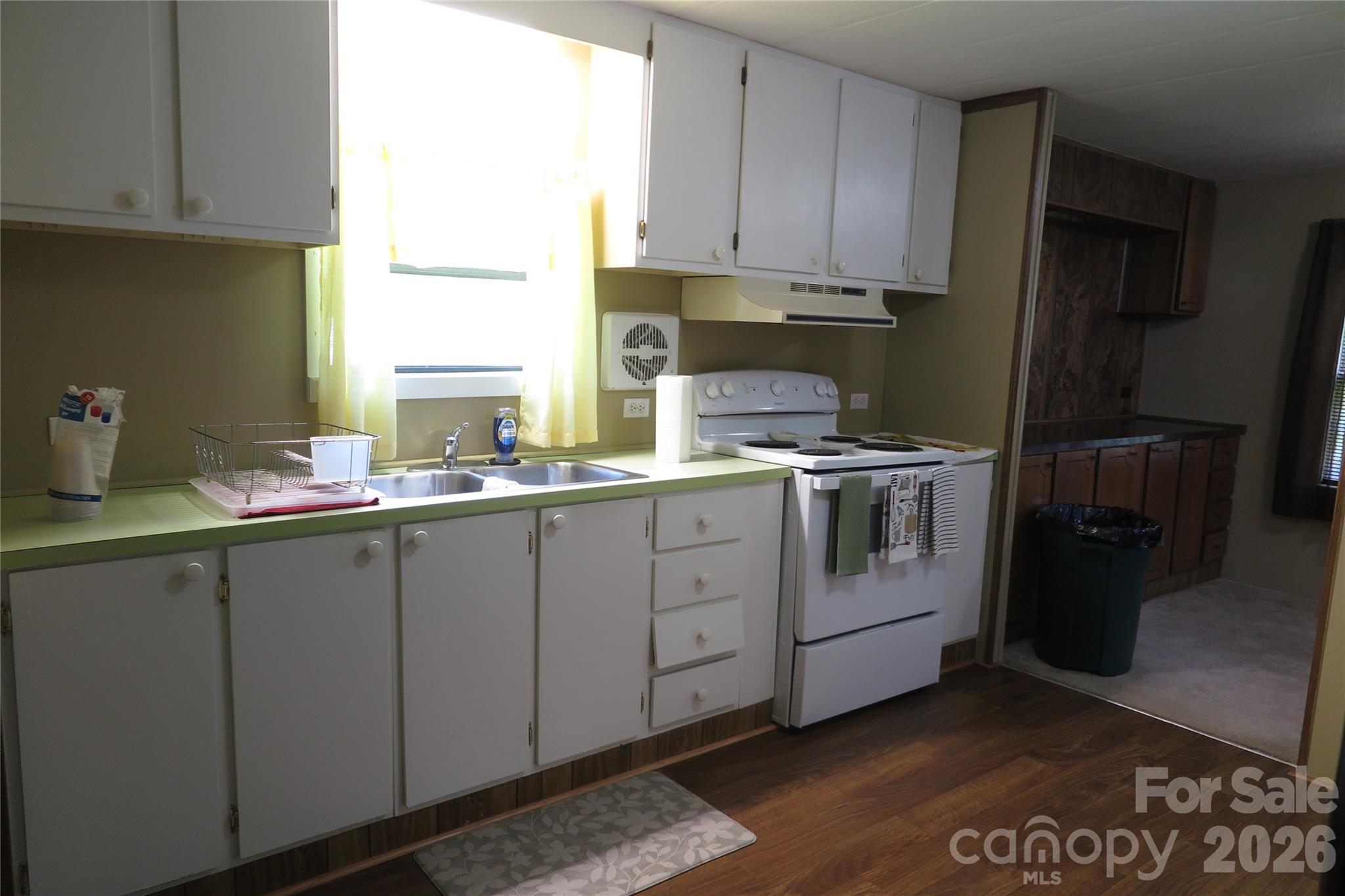 Single Family Residence at 1042 Bexley Lane, Lincolnton, photo 5 of 44