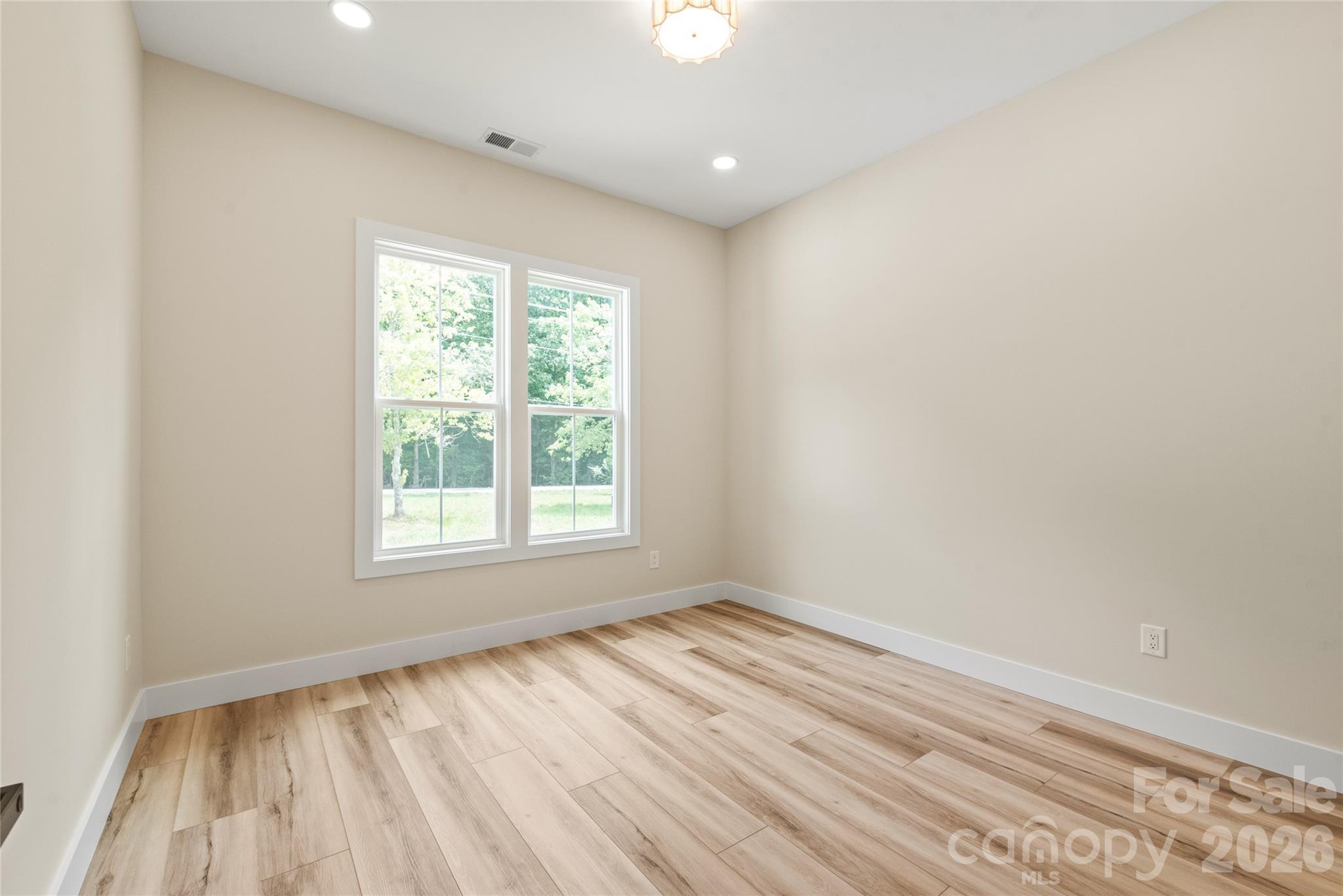 Single Family Residence at 5822 Potter Road S, Waxhaw, photo 20 of 31