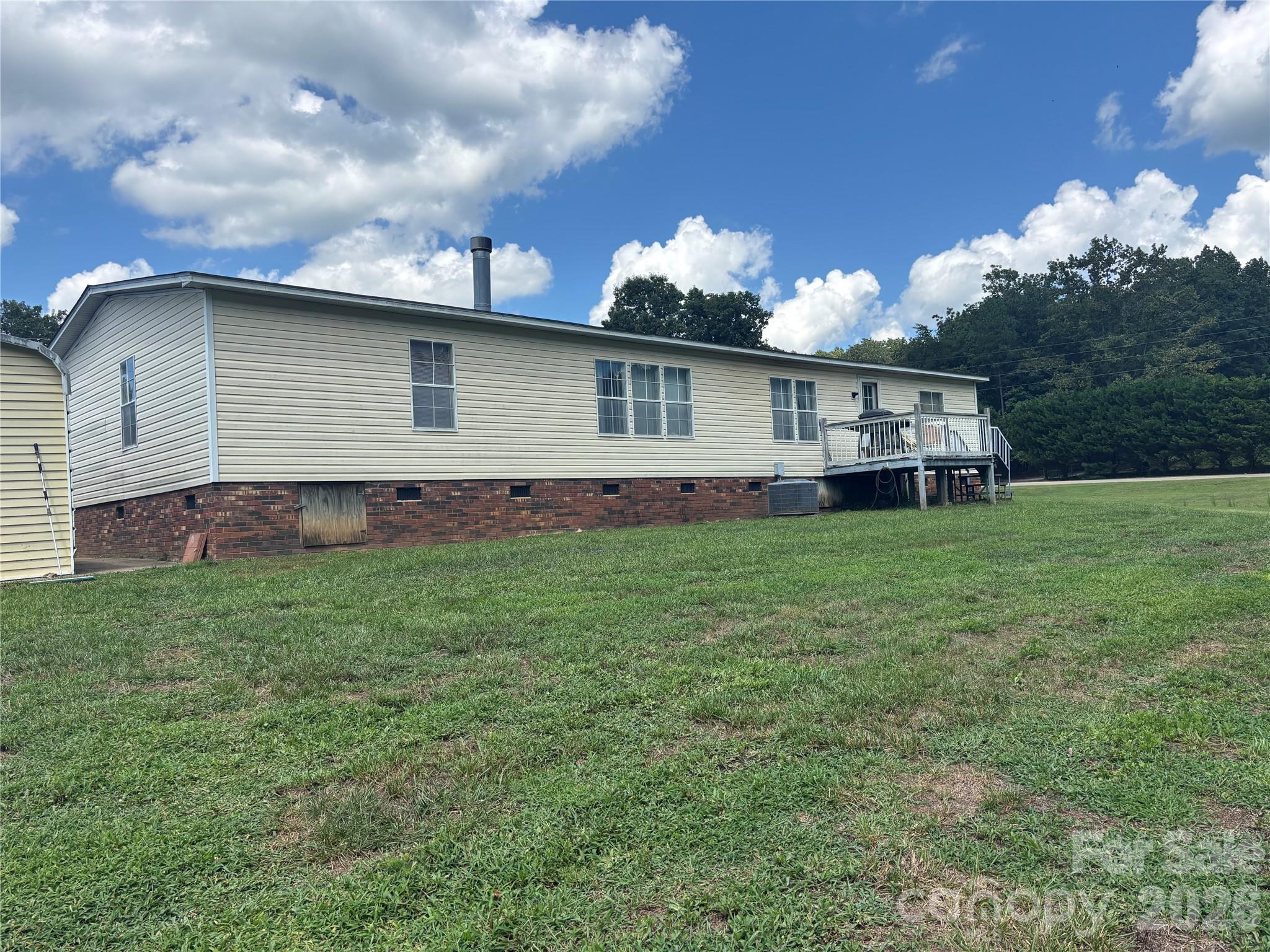 Single Family Residence at 3557 Gladden Drive, Lincolnton, photo 4 of 35