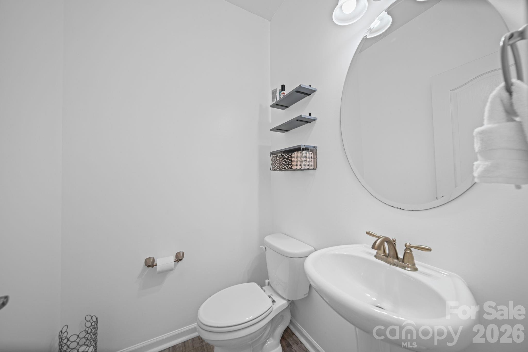 Single Family Residence at 7107 Brookline Place, Huntersville, photo 9 of 48
