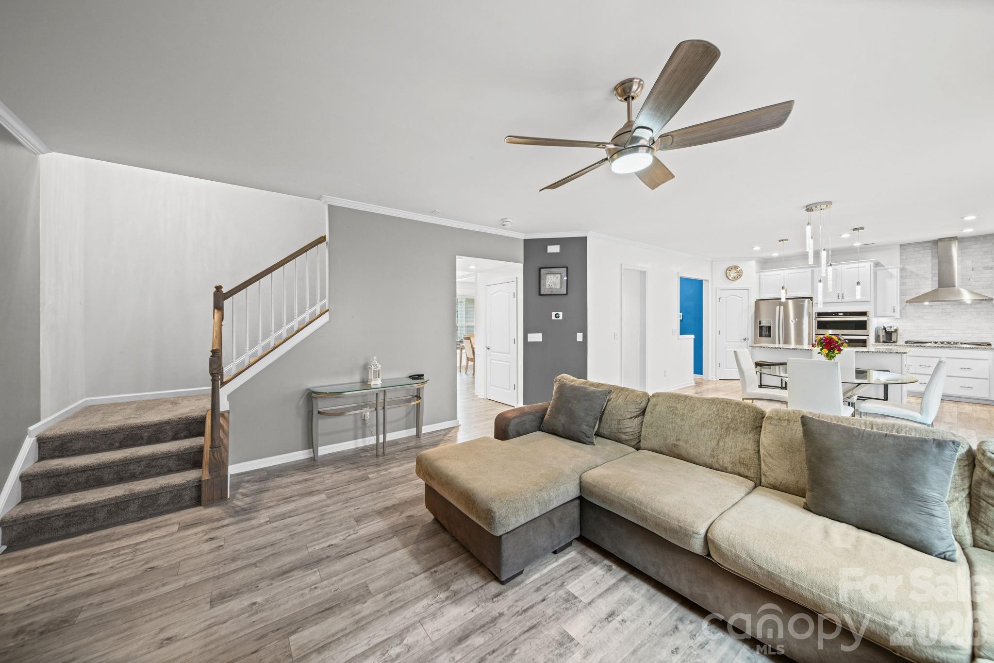 Single Family Residence at 7107 Brookline Place, Huntersville, photo 12 of 48