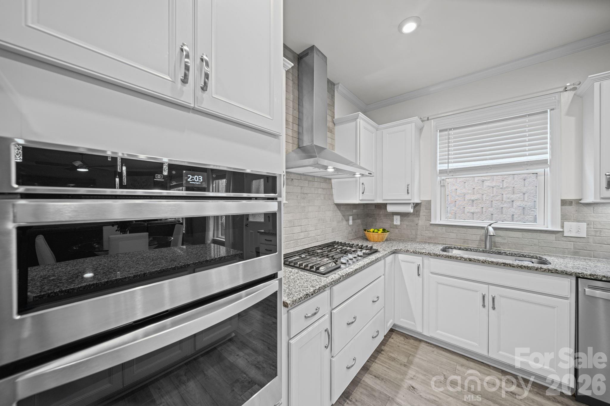 Single Family Residence at 7107 Brookline Place, Huntersville, photo 16 of 48
