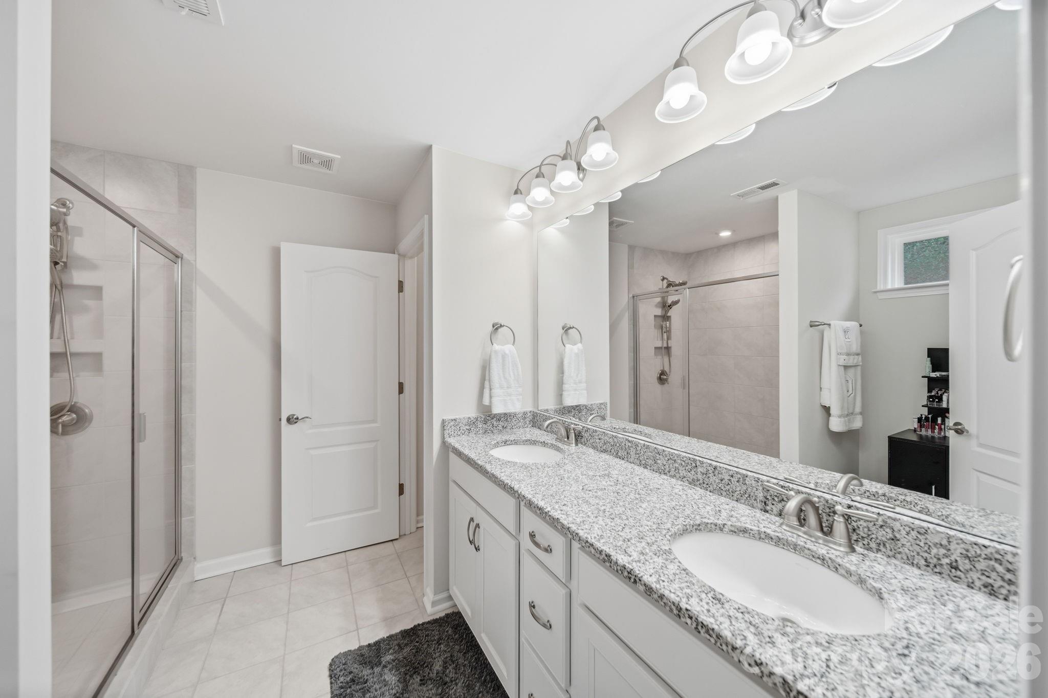 Single Family Residence at 7107 Brookline Place, Huntersville, photo 26 of 48