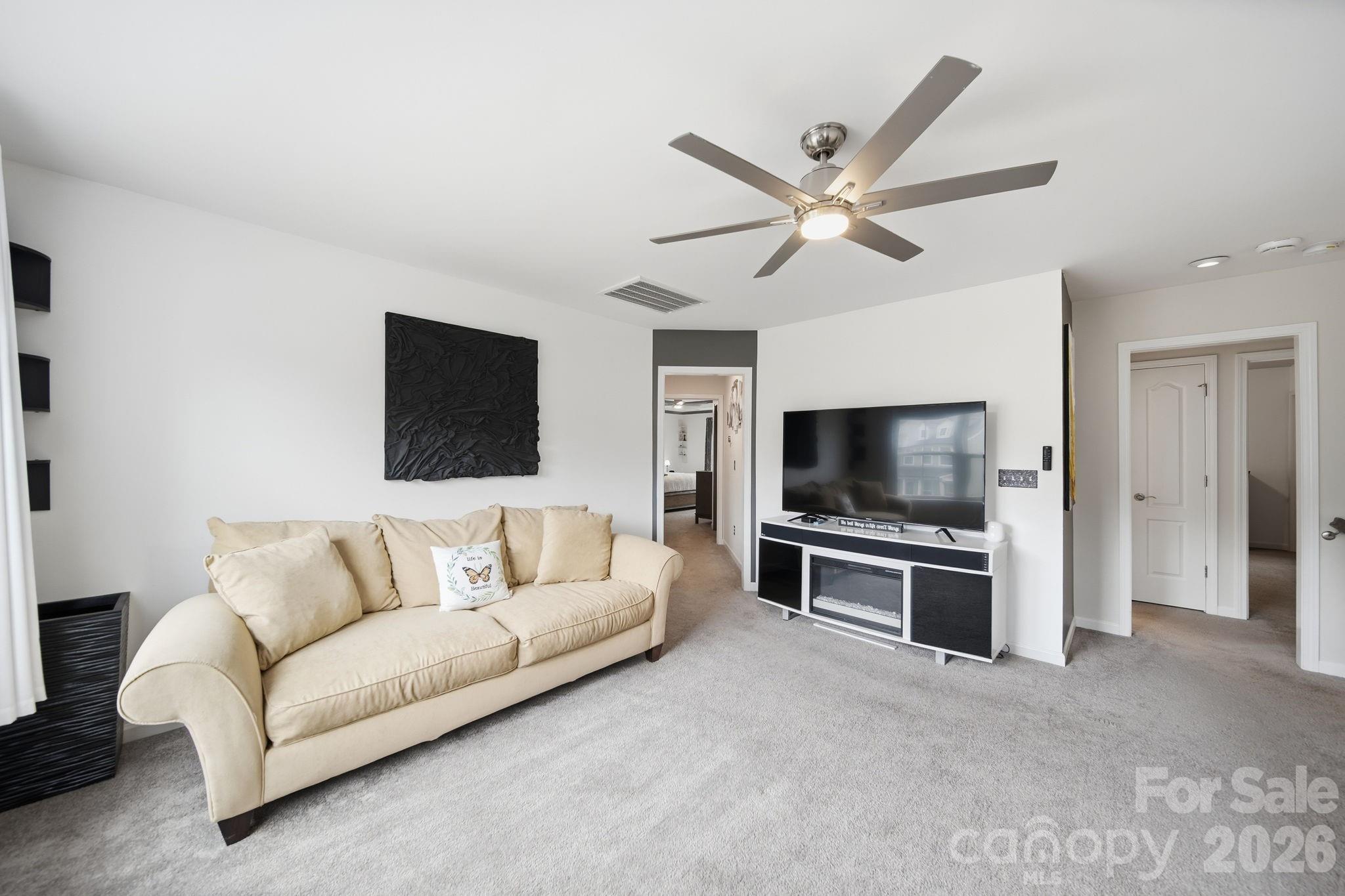 Single Family Residence at 7107 Brookline Place, Huntersville, photo 36 of 48