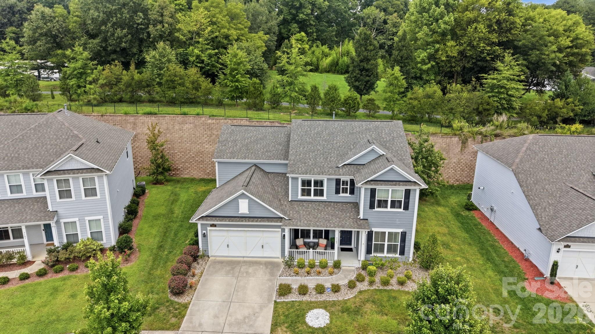 Single Family Residence at 7107 Brookline Place, Huntersville, photo 38 of 48