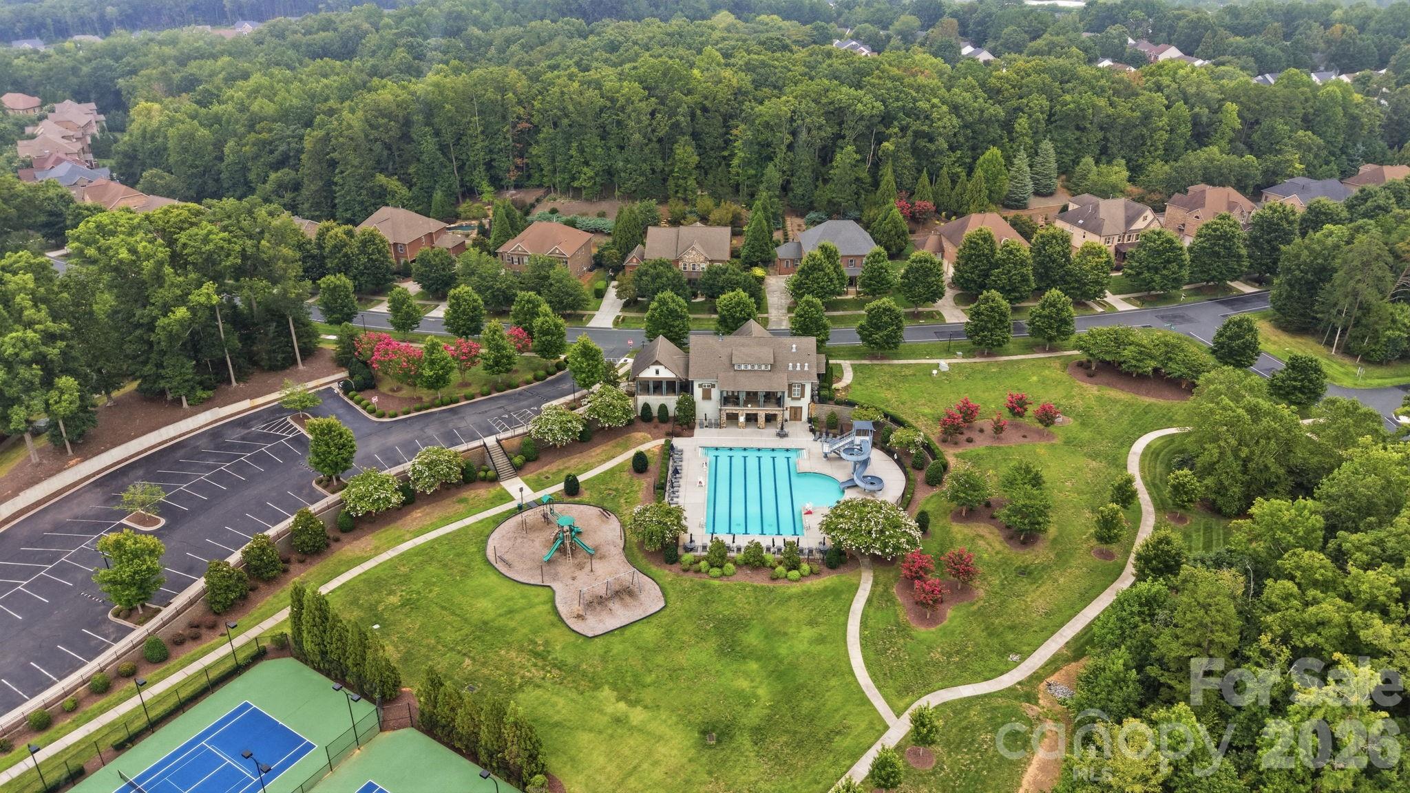 Single Family Residence at 7107 Brookline Place, Huntersville, photo 43 of 48