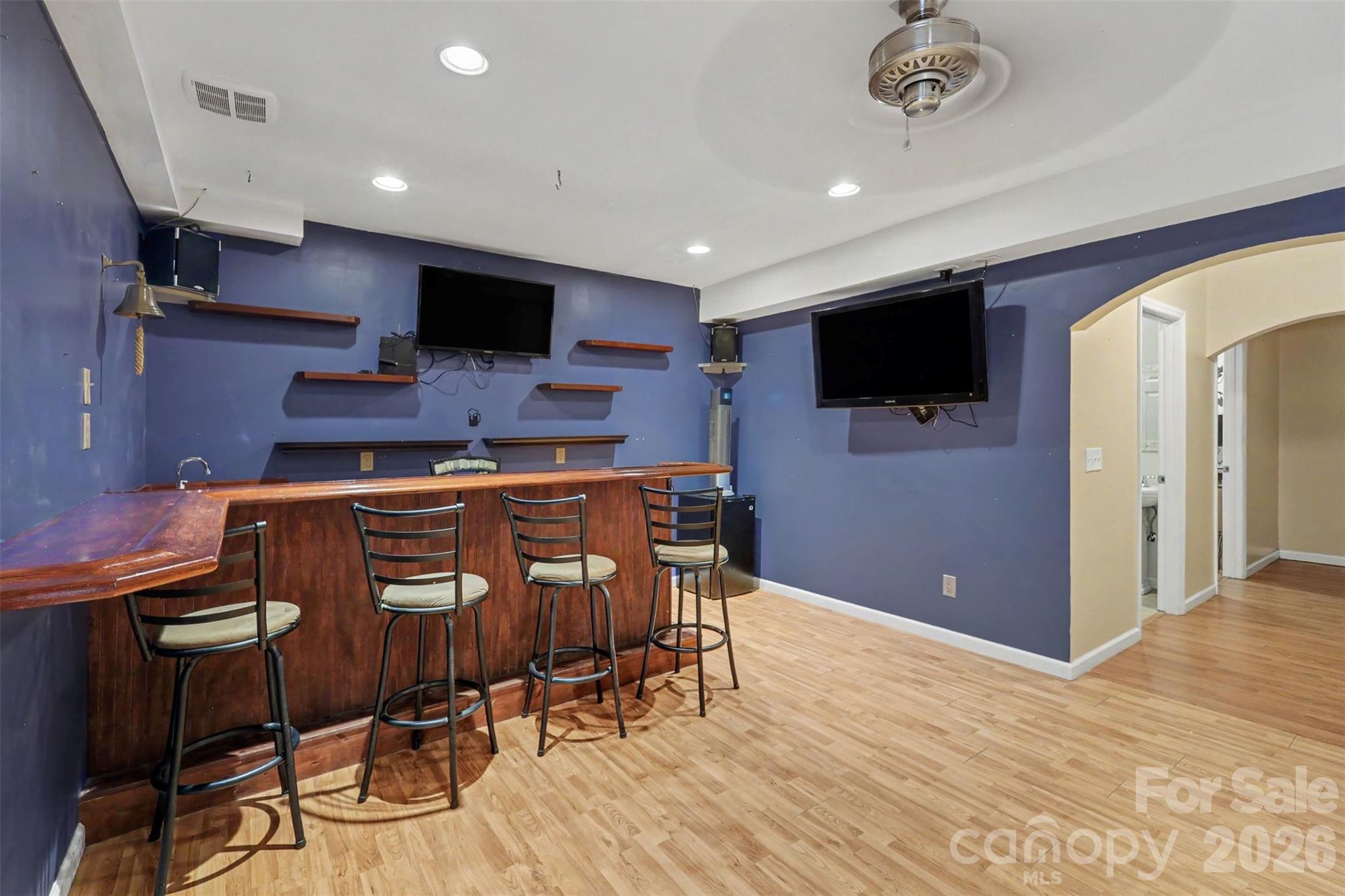 Single Family Residence at 7218 Cascading Pines Drive, Fort Mill, photo 30 of 38