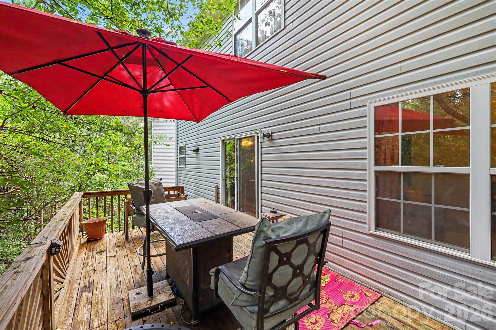 Single Family Residence at 7218 Cascading Pines Drive, Fort Mill, photo 32 of 38