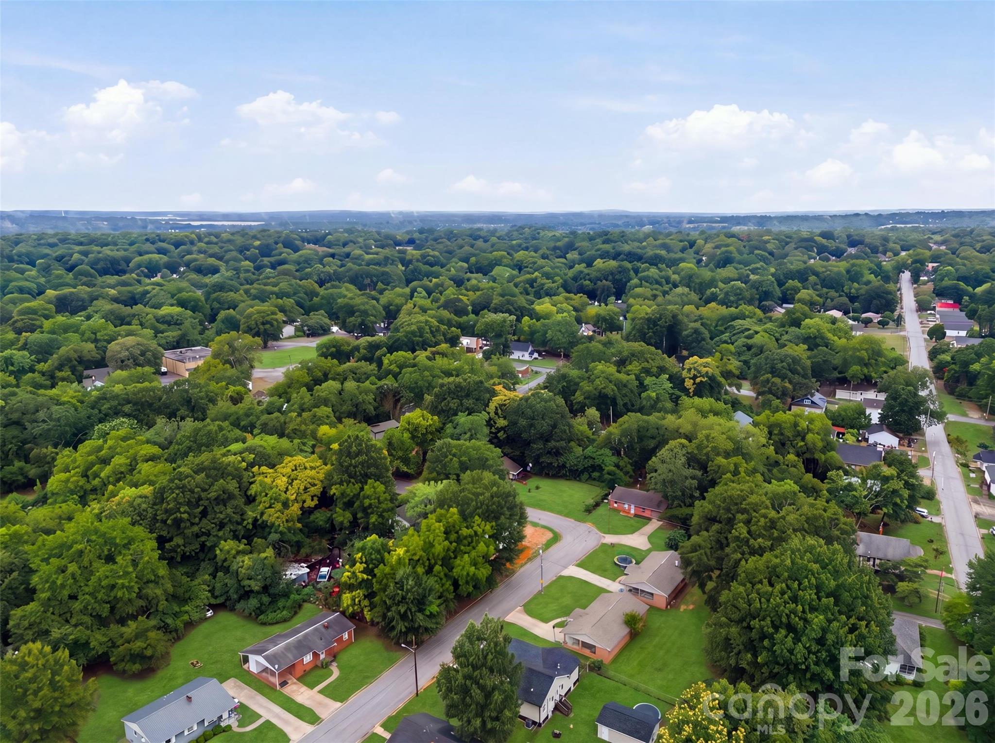 Minutes away from downtown - 511 Ligon Street, Shelby