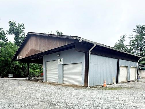 Storage with roll up doors - 732 Jonesborough Street, Hendersonville