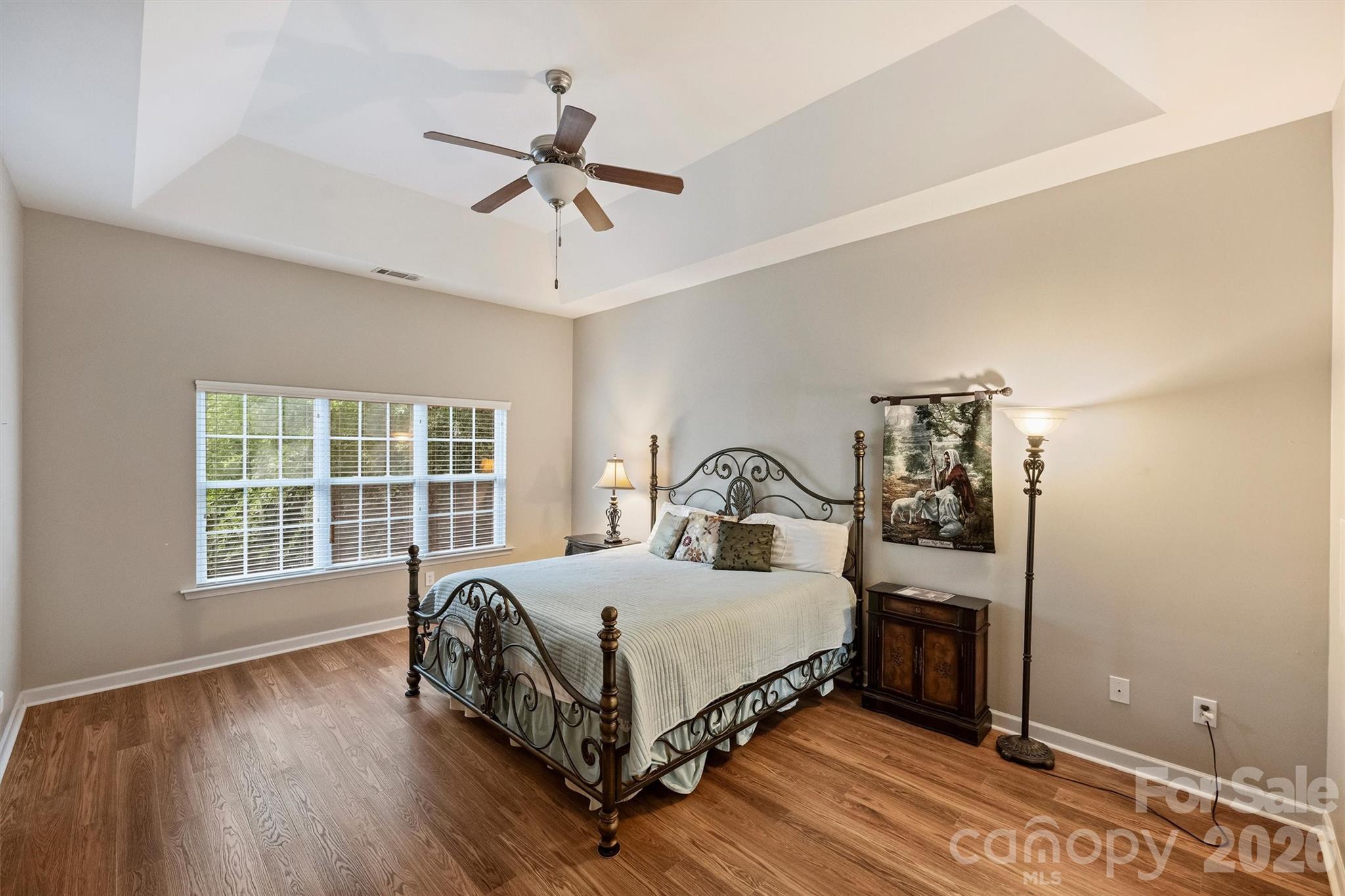 Single Family Residence at 713 Trailhead Lane, Fort Mill, photo 16 of 48