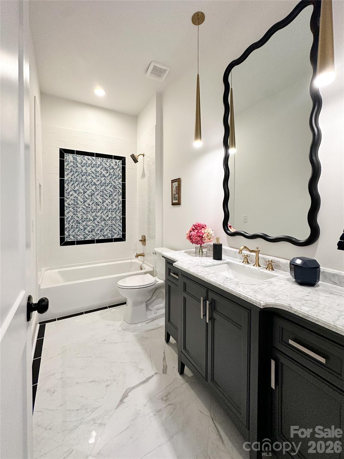 Single Family Residence at 3421 Zelda Lane, Matthews, photo 15 of 35