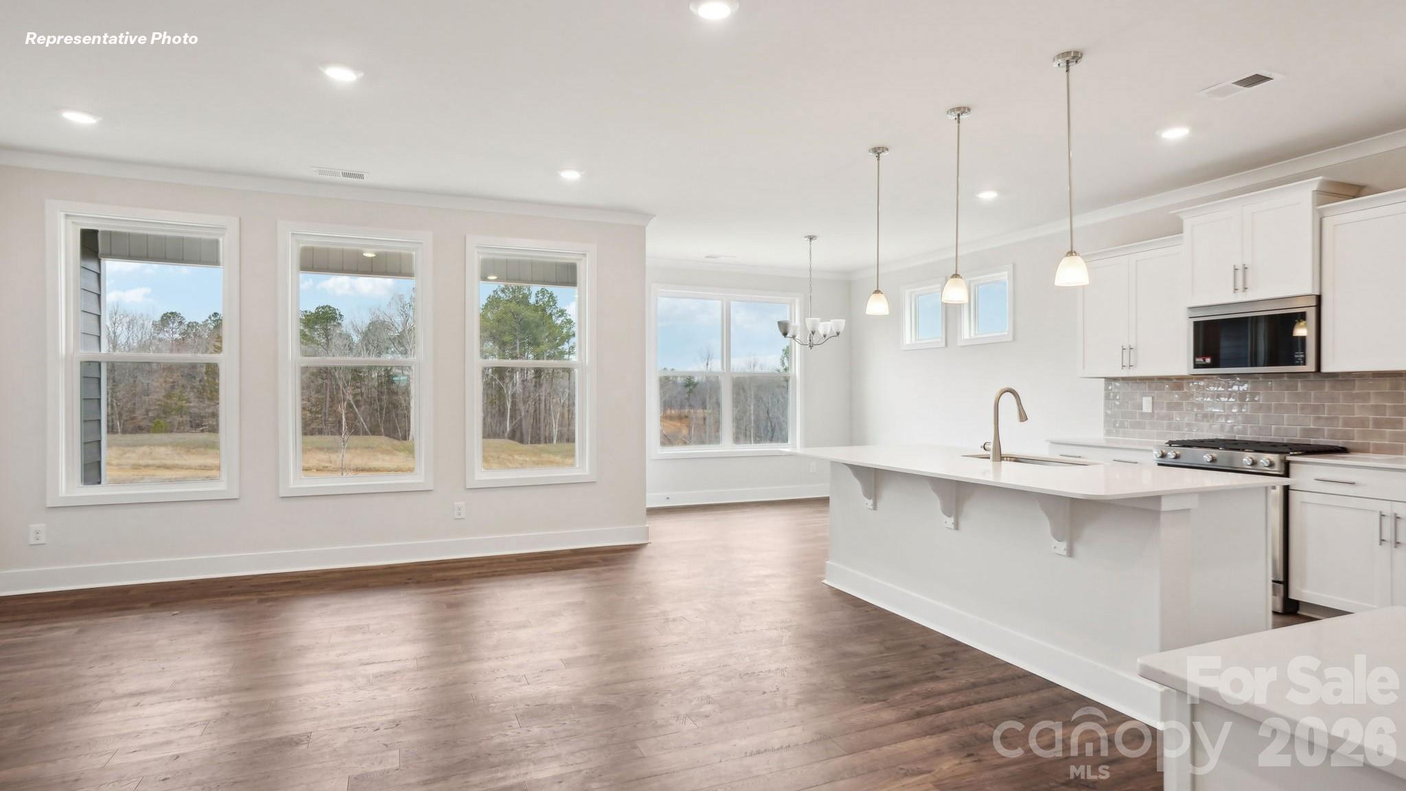 Single Family Residence at 3260 Oberon Street, York, photo 7 of 26