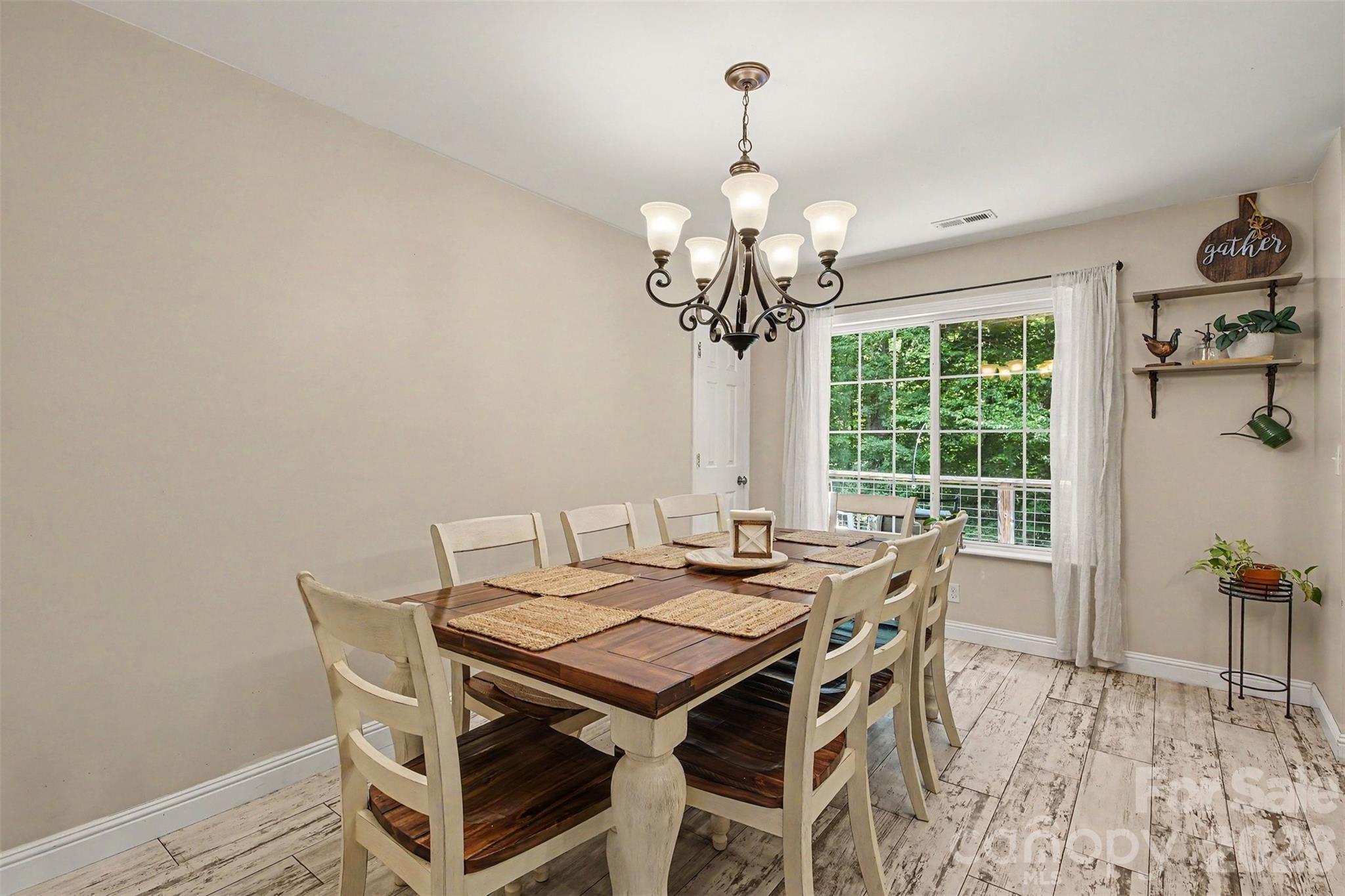 Single Family Residence at 8446 Aqua Lane, Kannapolis, photo 13 of 39