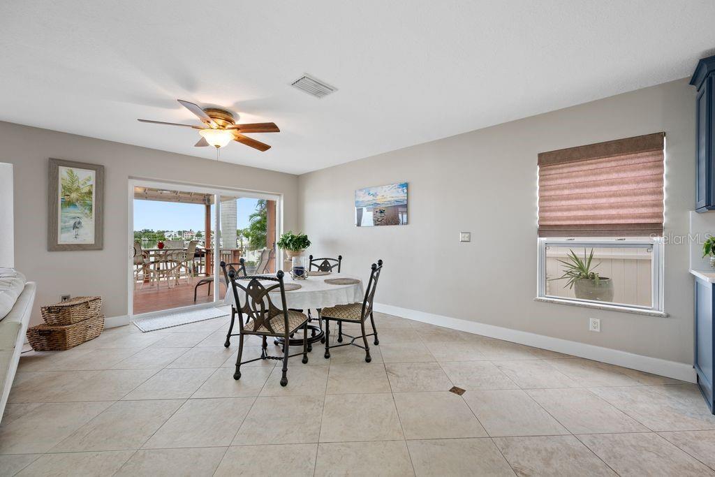 Dining Area - Sliders lead to Covered Outdoor Deck - 530 79TH ST S, ST PETERSBURG