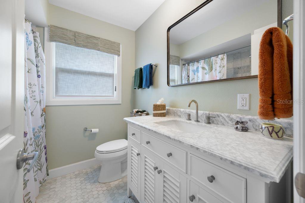 Renovated Hall Bath - 530 79TH ST S, ST PETERSBURG