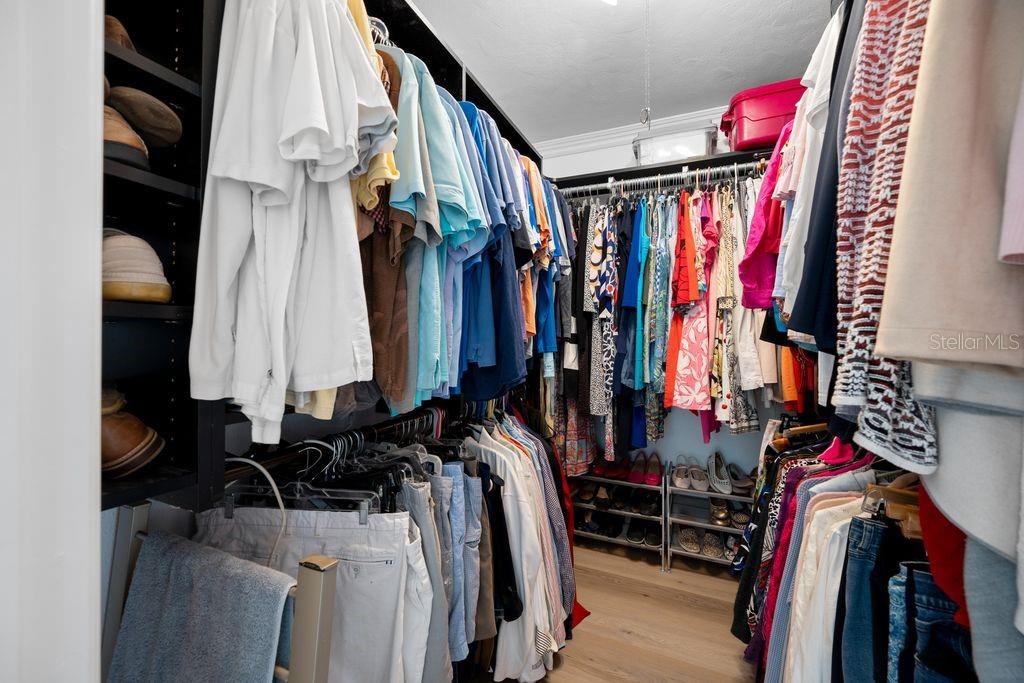 Primary Suite Walk-In Closet - 530 79TH ST S, ST PETERSBURG