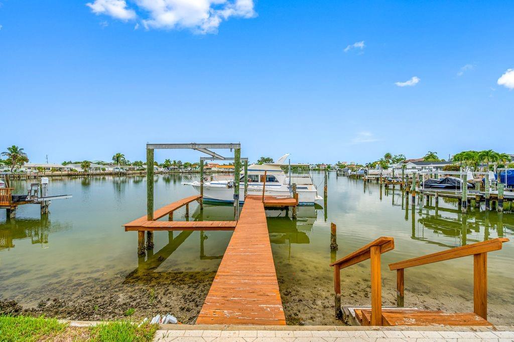 This View is Amazing! - 530 79TH ST S, ST PETERSBURG