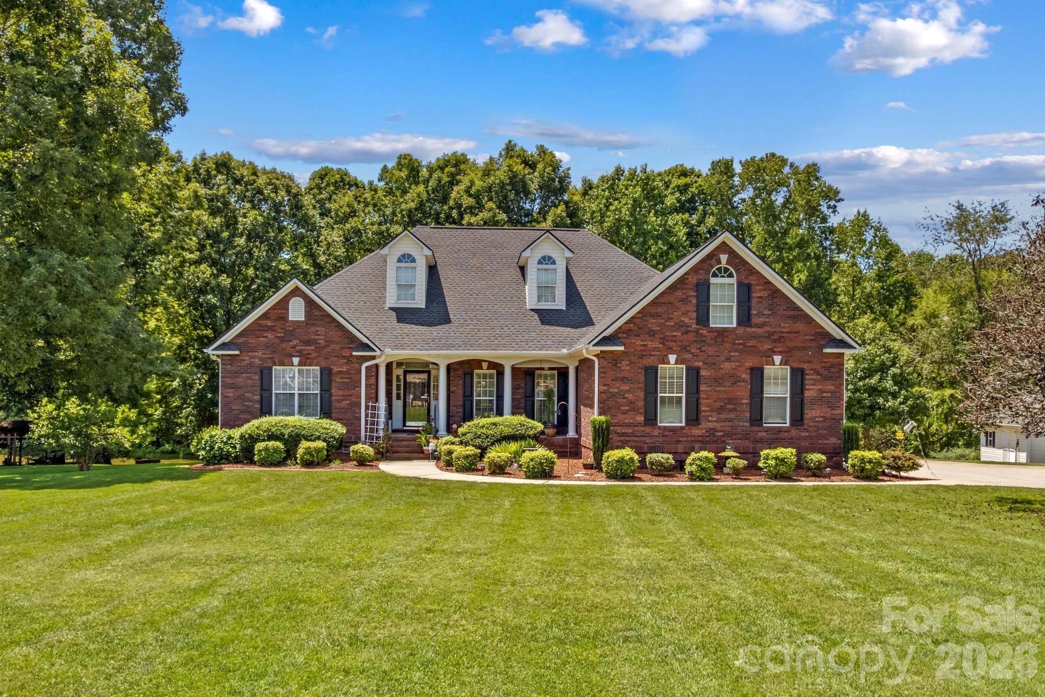 276 Falcon Crest Lane