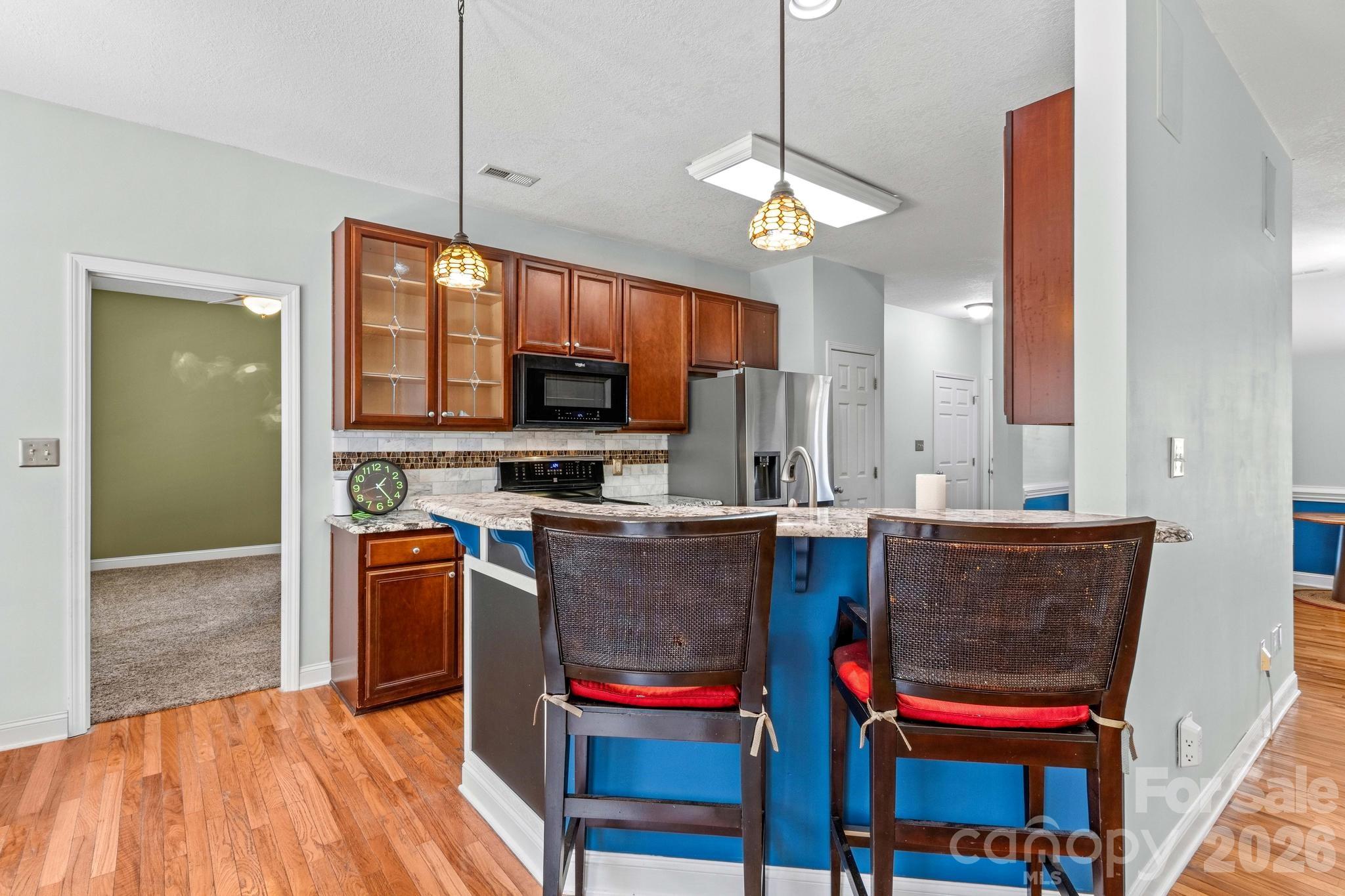 Single Family Residence at 276 Falcon Crest Lane, Salisbury, photo 12 of 48
