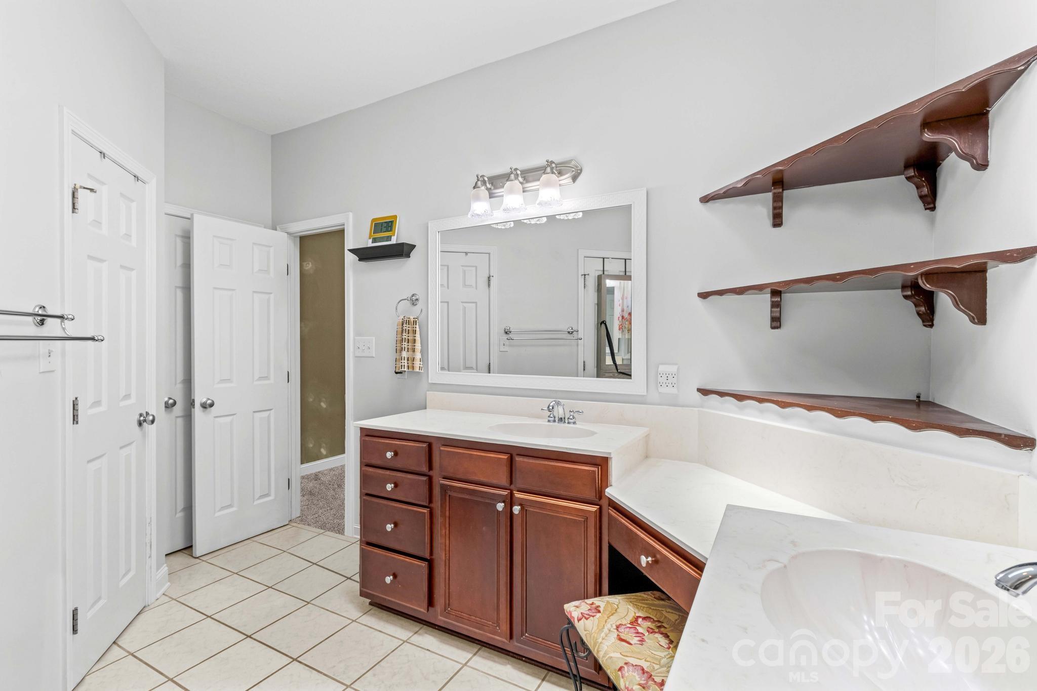 Single Family Residence at 276 Falcon Crest Lane, Salisbury, photo 21 of 48