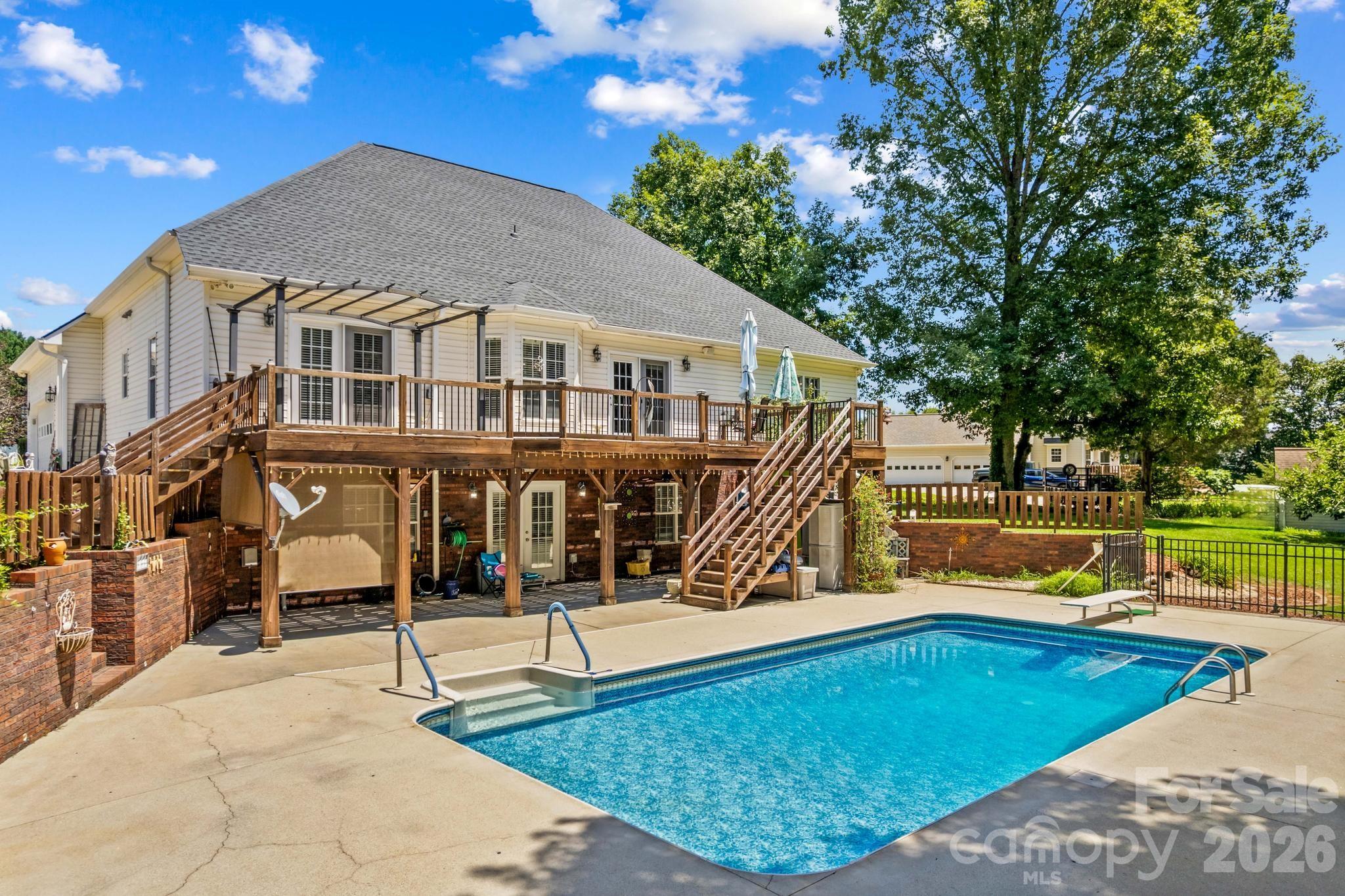 Single Family Residence at 276 Falcon Crest Lane, Salisbury, photo 31 of 48
