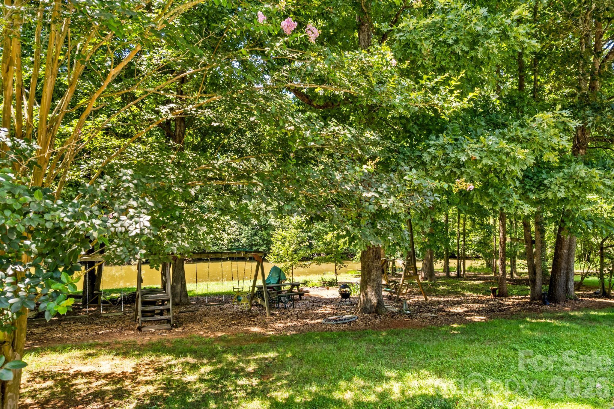 Single Family Residence at 276 Falcon Crest Lane, Salisbury, photo 42 of 48