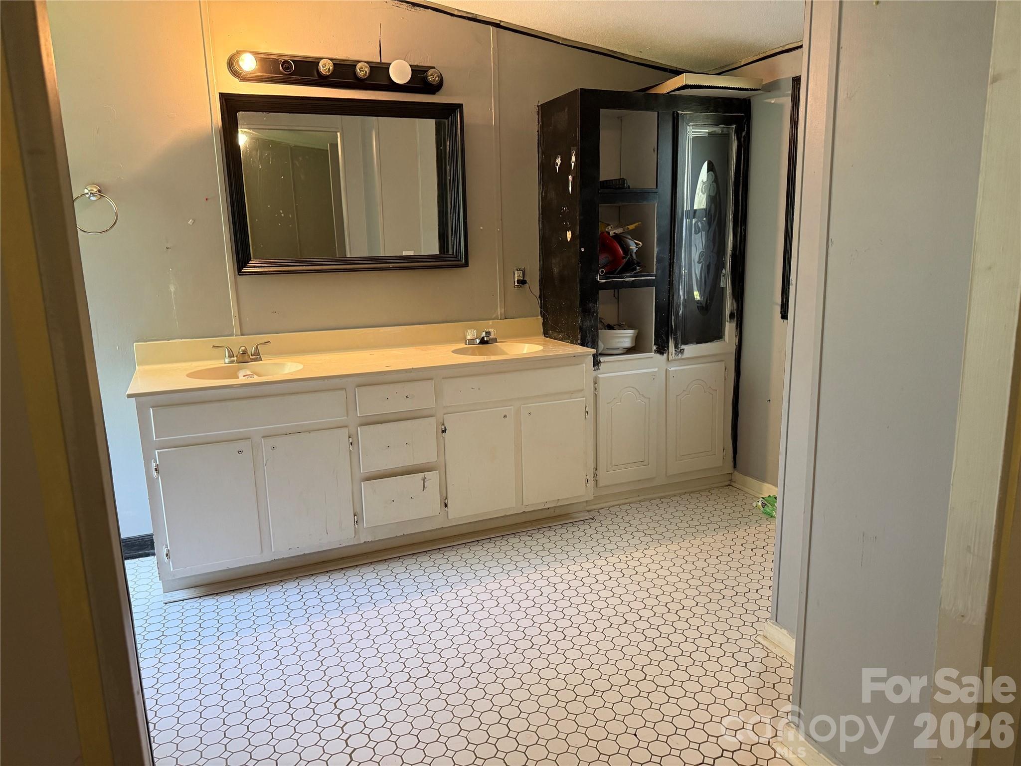 single wide - 188 Forest Drive, Fort Mill