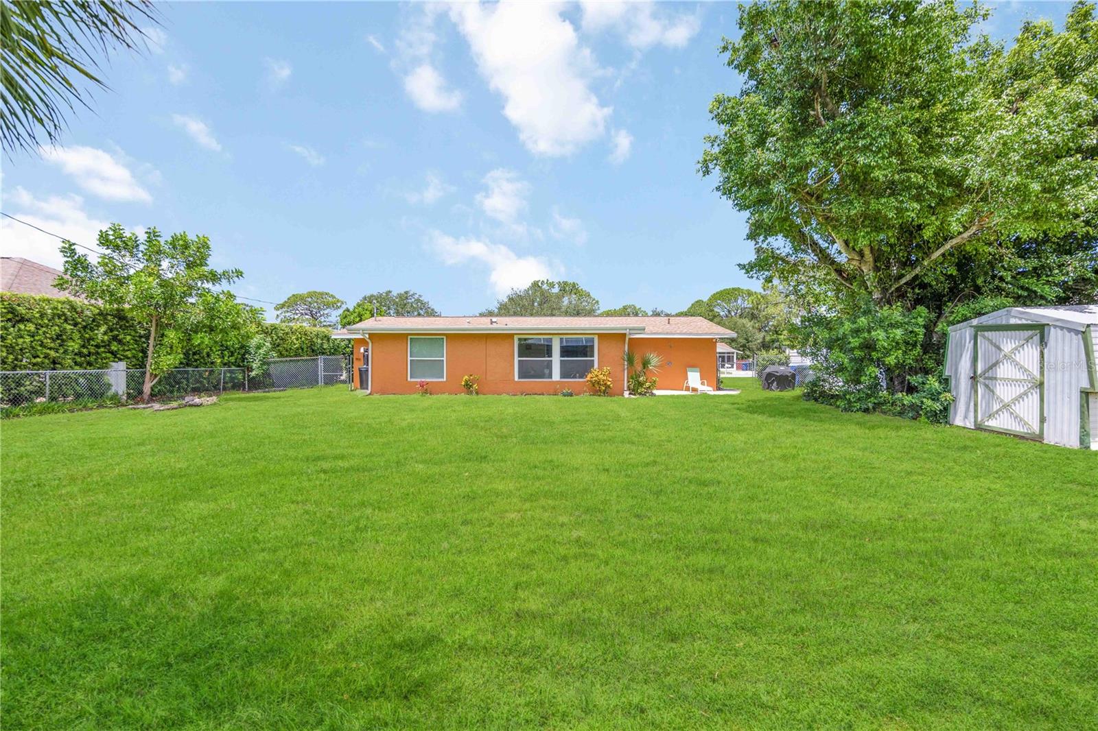 Single Family Residence at 3035 SHAMROCK DR, VENICE, photo 44 of 59