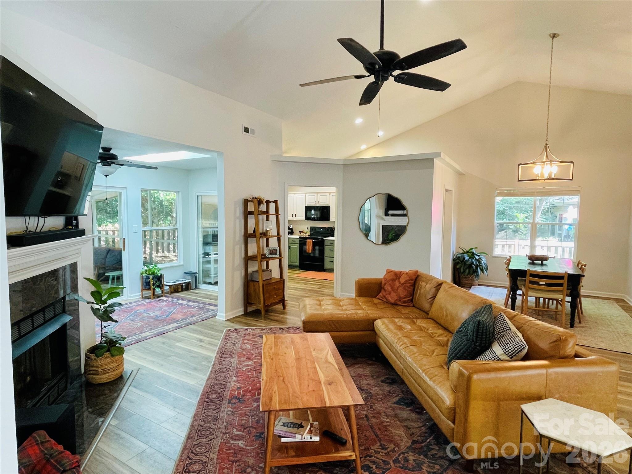Single Family Residence at 50 Stonebridge Drive, Asheville, photo 2 of 16