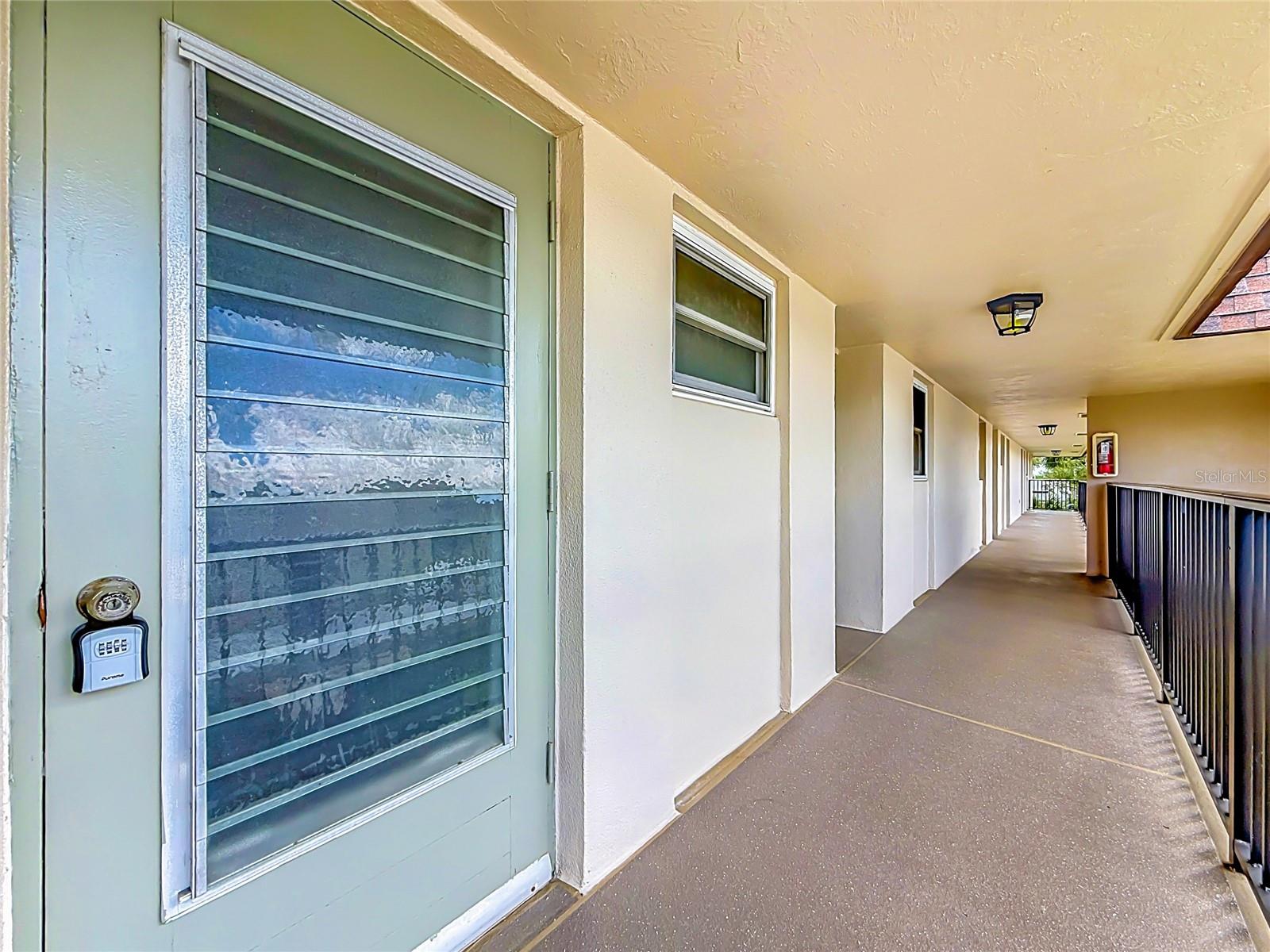 Condominium at 9945 47TH AVE N #203, ST PETERSBURG, photo 6 of 65