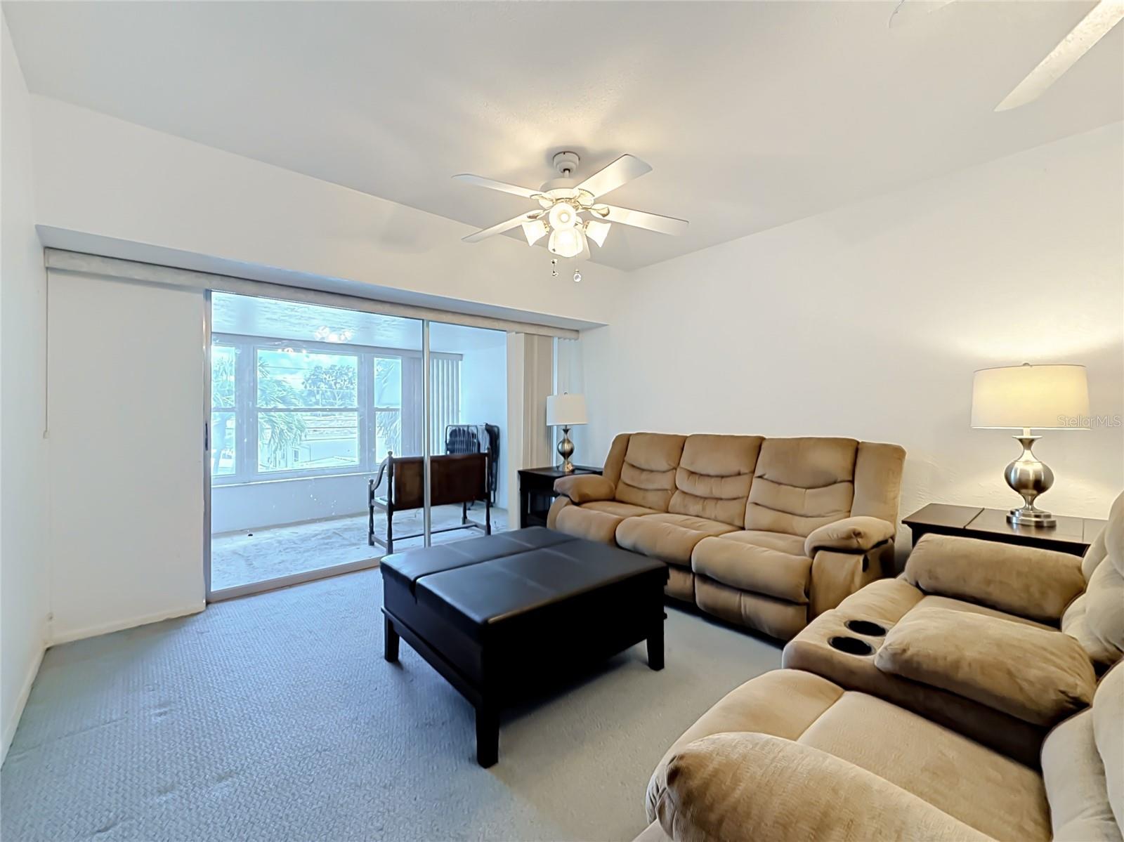 Condominium at 9945 47TH AVE N #203, ST PETERSBURG, photo 18 of 65